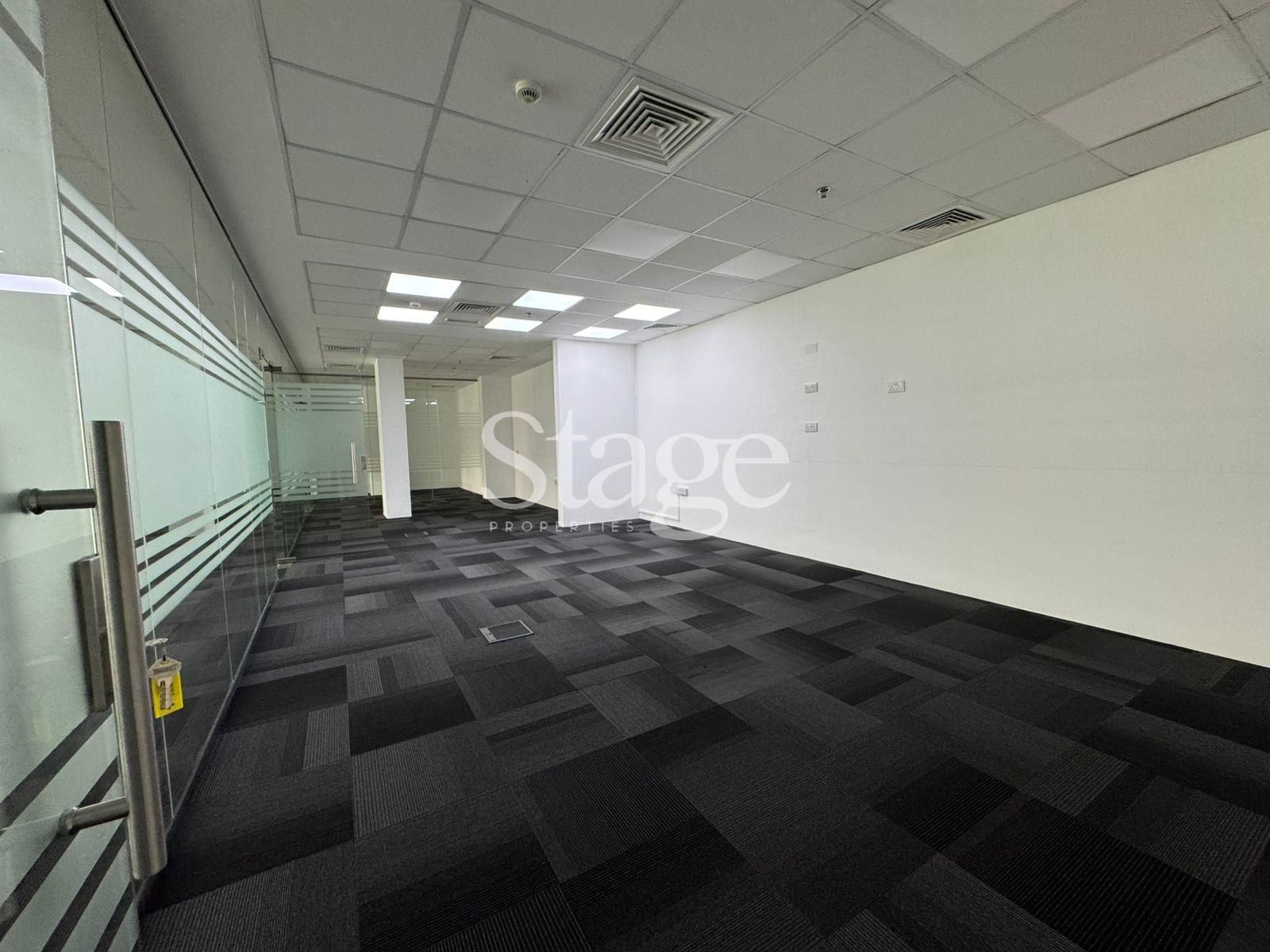 Office Space for Rent in Dubai Investment Park, Dubai OF8318L