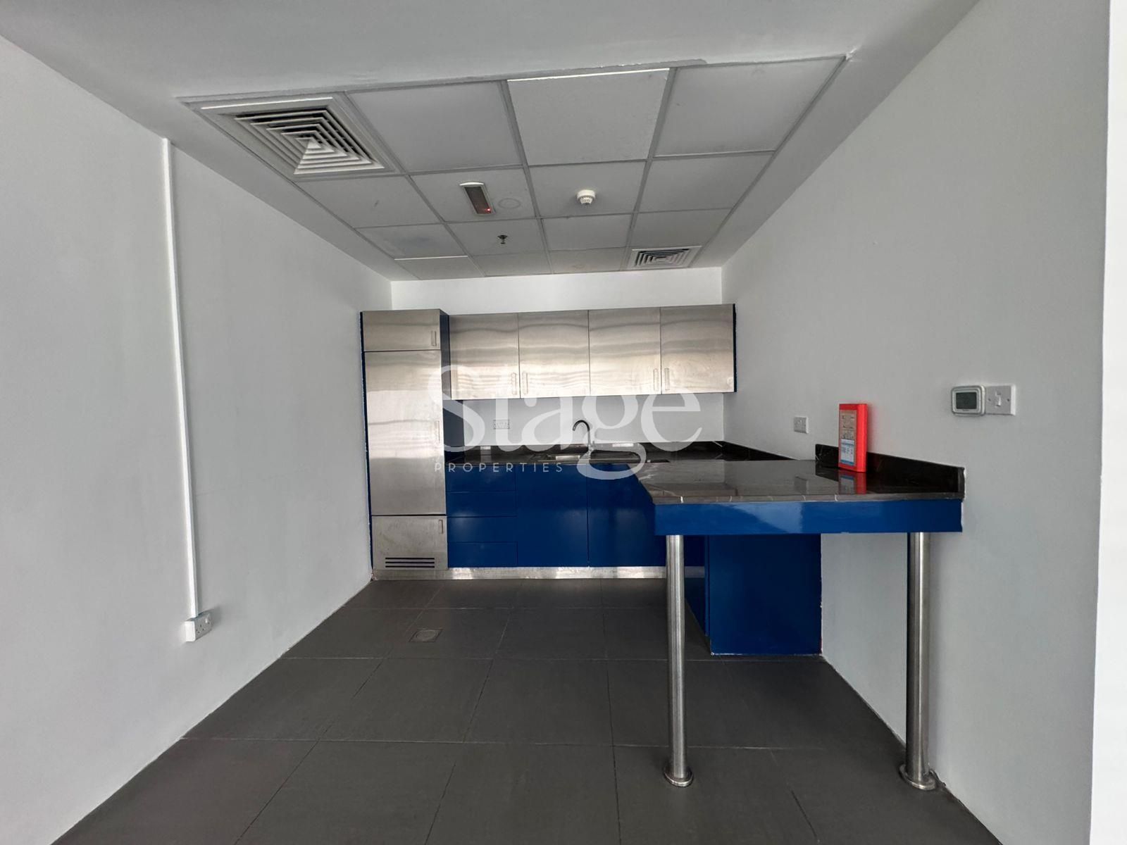 Office Space for Rent in Dubai Investment Park, Dubai OF8318L