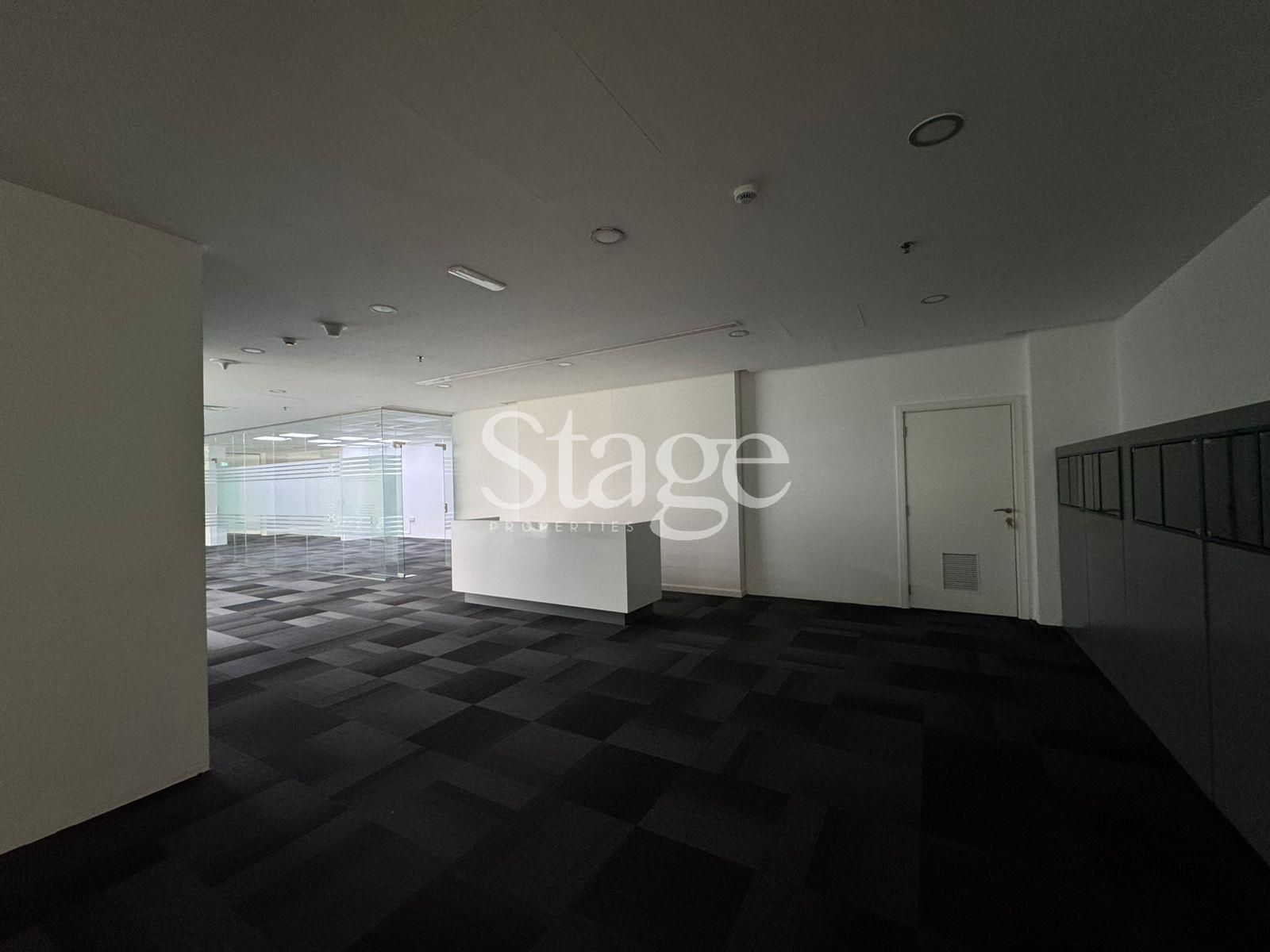 Office Space for Rent in Dubai Investment Park, Dubai OF8318L