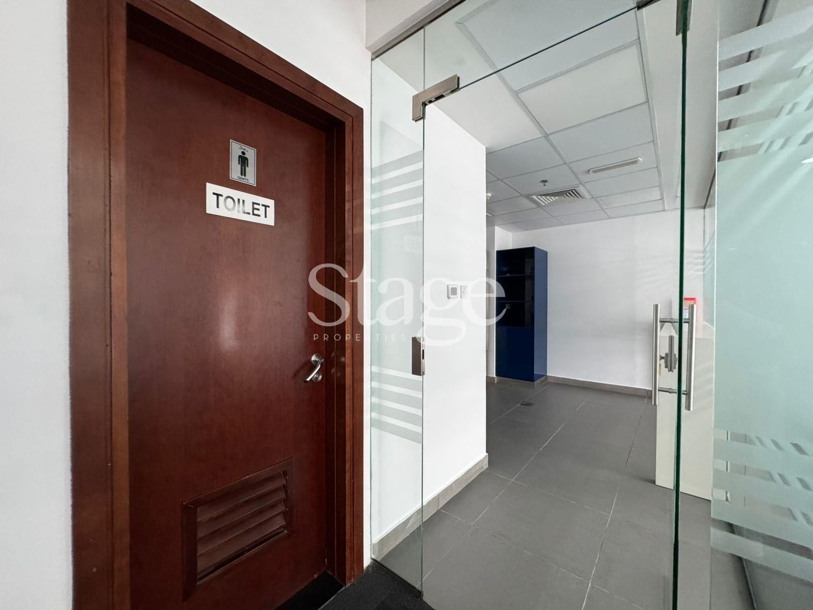 Office Space for Rent in Dubai Investment Park, Dubai OF8318L