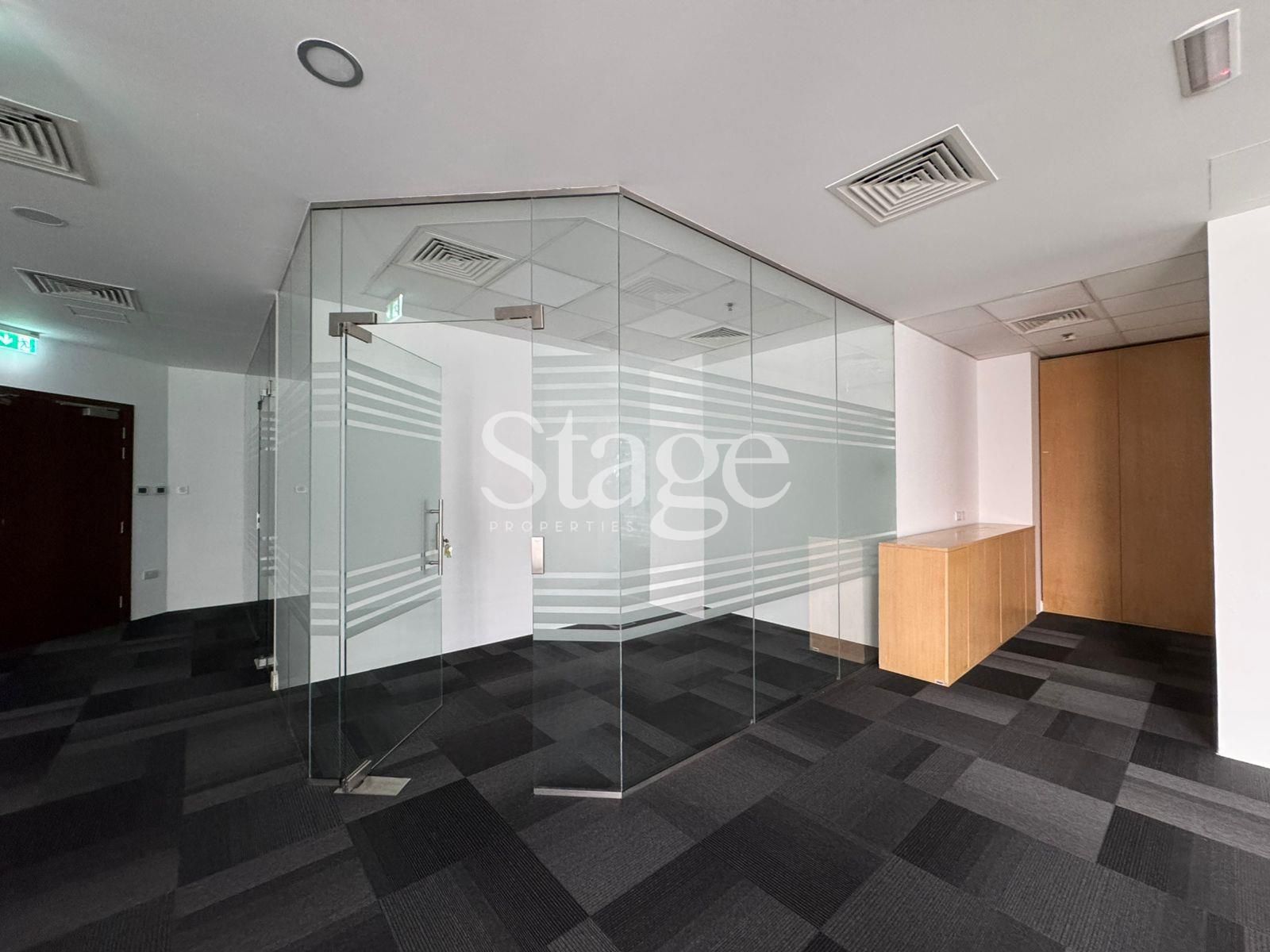 Office Space for Rent in Dubai Investment Park, Dubai OF8318L