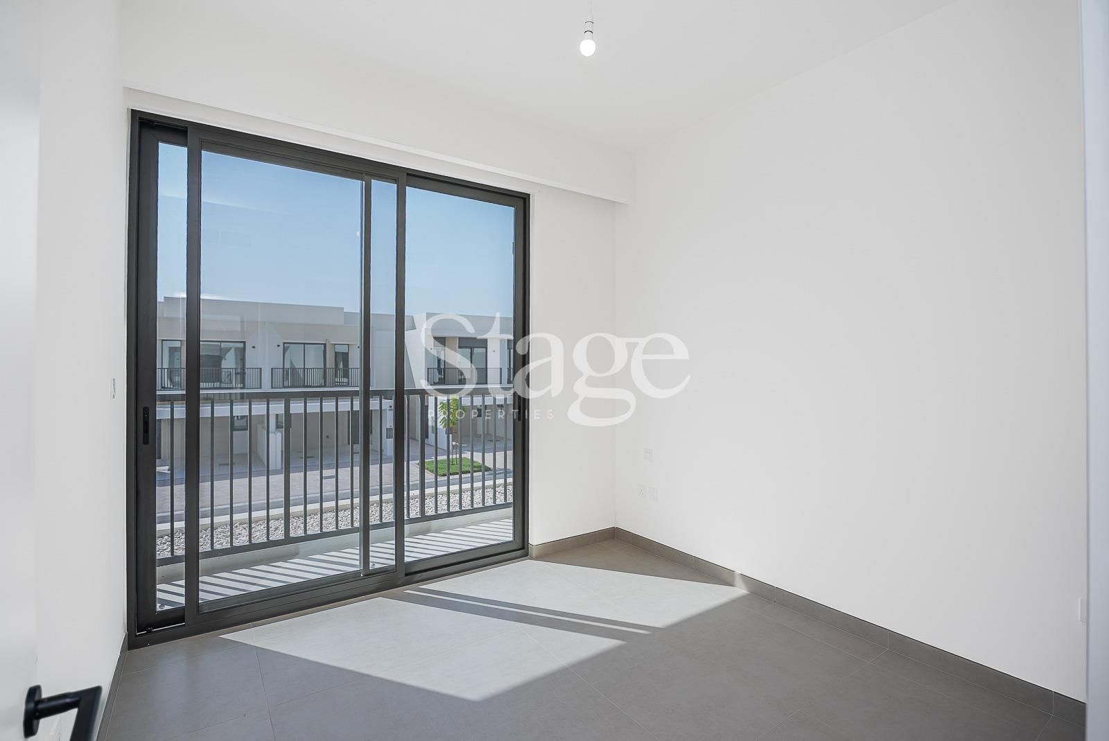 3 bedrooms Townhouse for Sale in Town Square, Dubai TH9027S