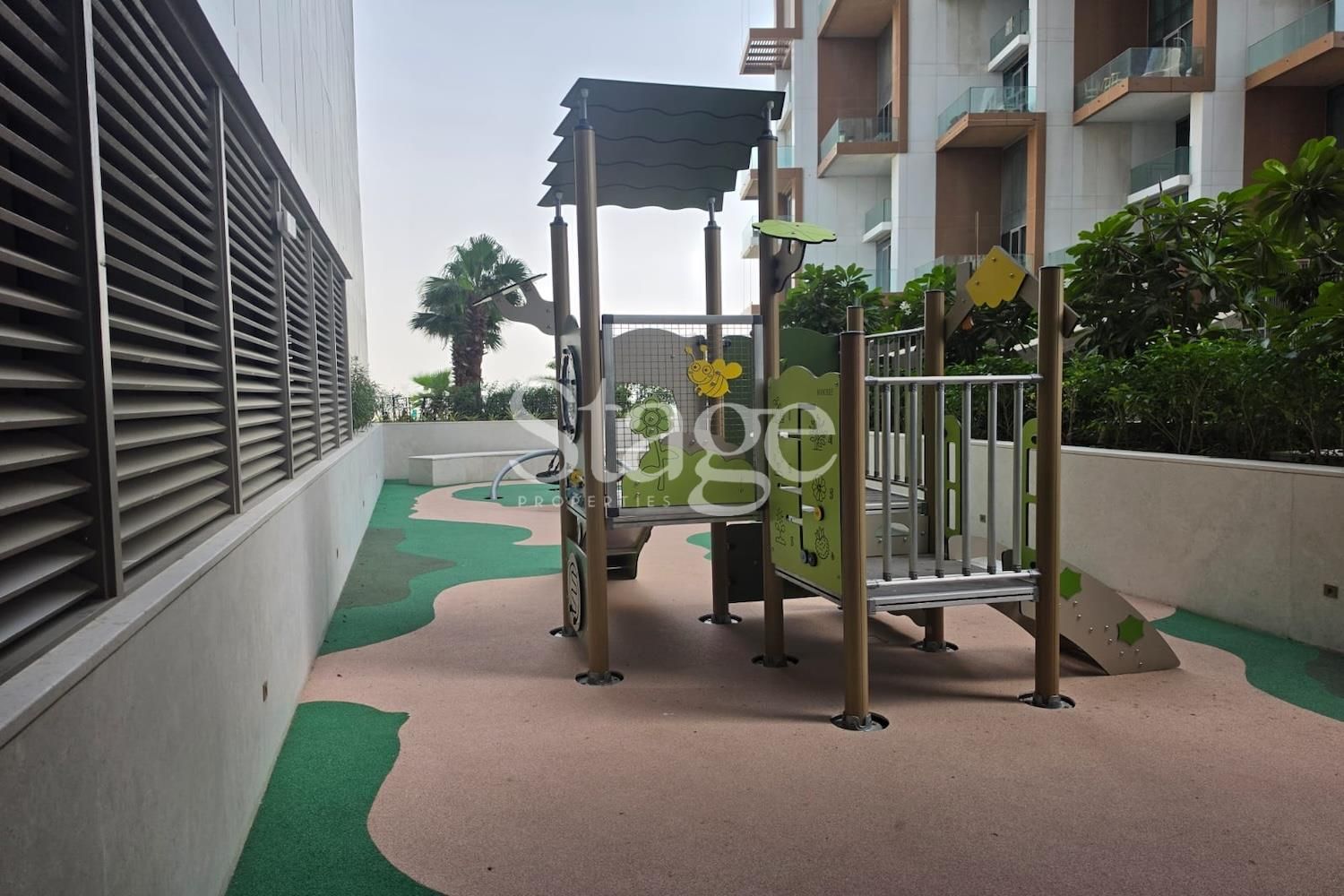 1 bedroom apartment for Rent in Business Bay, Dubai AP9826L