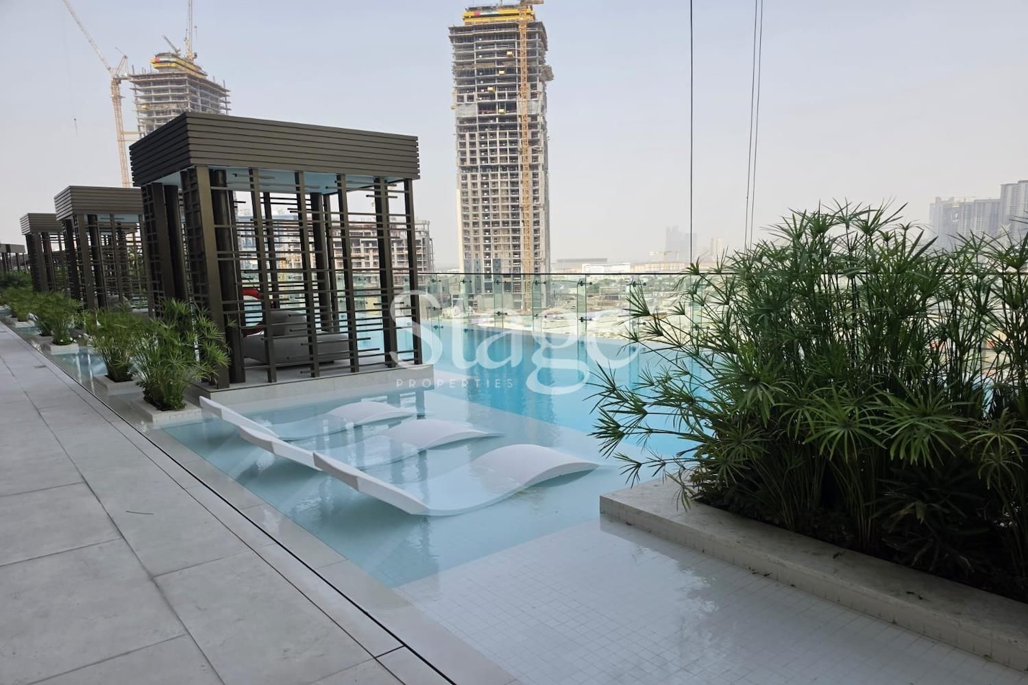 1 bedroom apartment for Rent in Business Bay, Dubai AP9826L