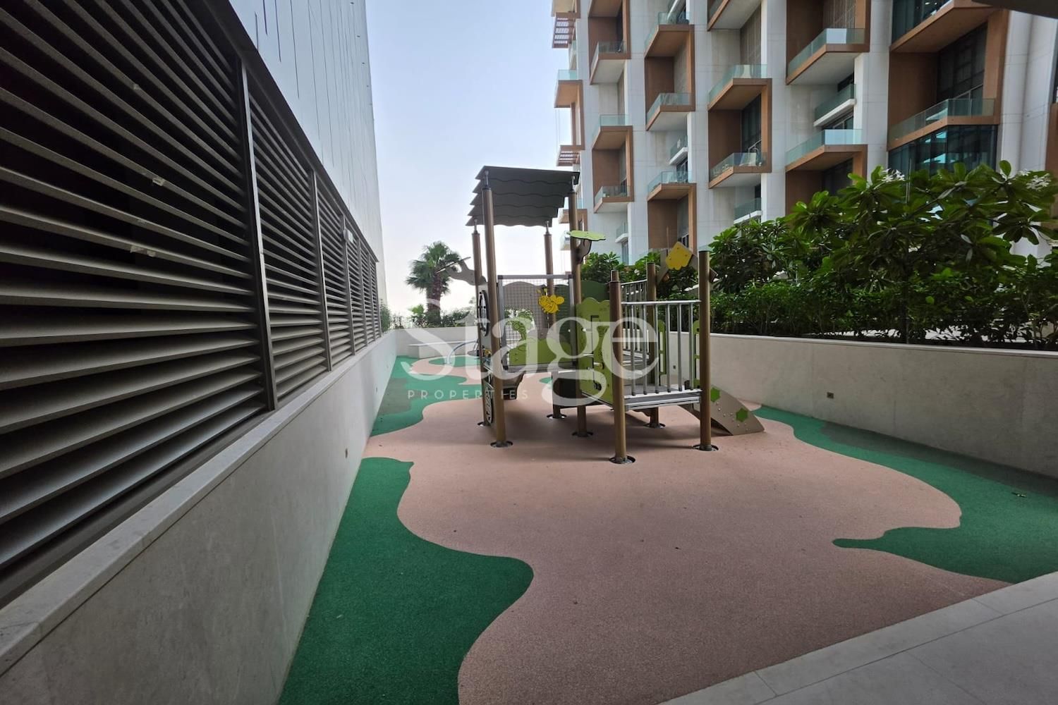 1 bedroom apartment for Rent in Business Bay, Dubai AP9826L