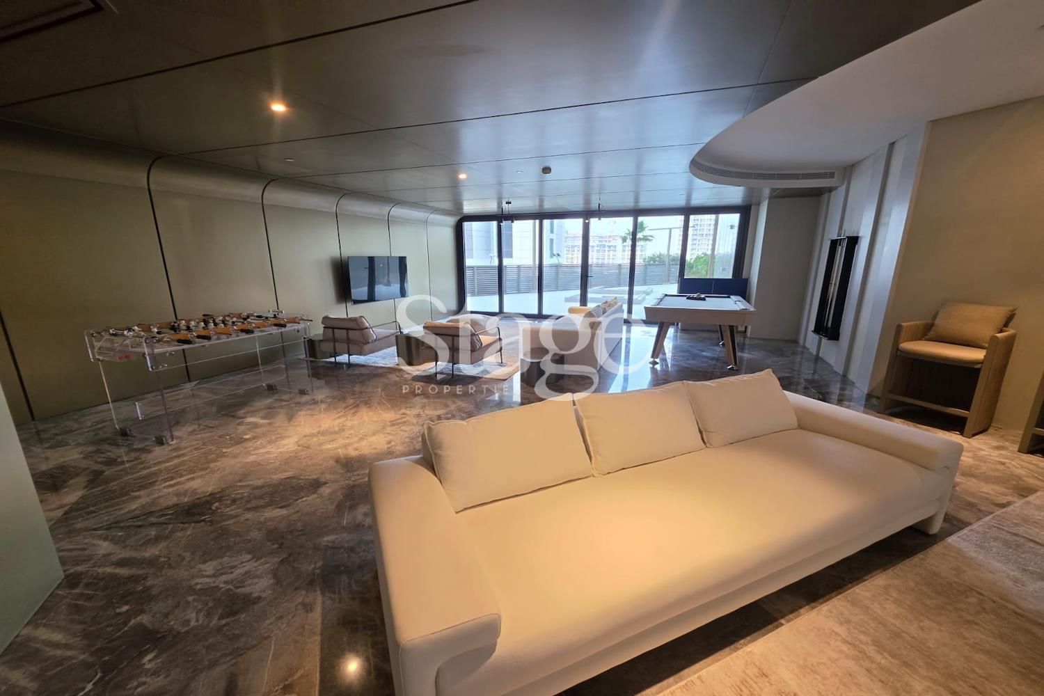 1 bedroom apartment for Rent in Business Bay, Dubai AP9826L