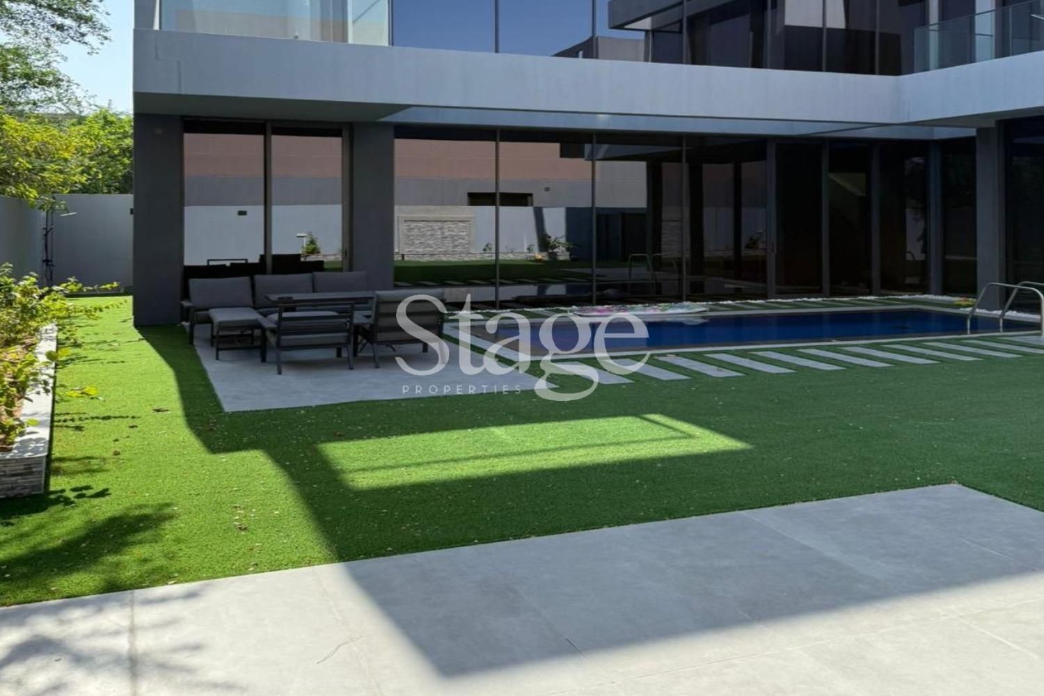 4 bedrooms Twin Villas for Rent in Tilal City, Sharjah VI9950L
