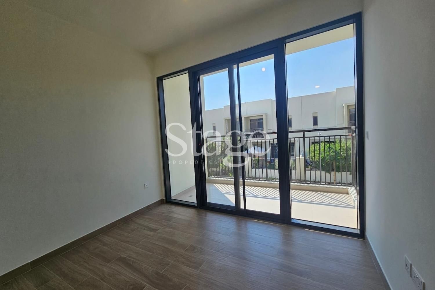 3 bedrooms Duplex for Sale in Town Square, Dubai DX8751S