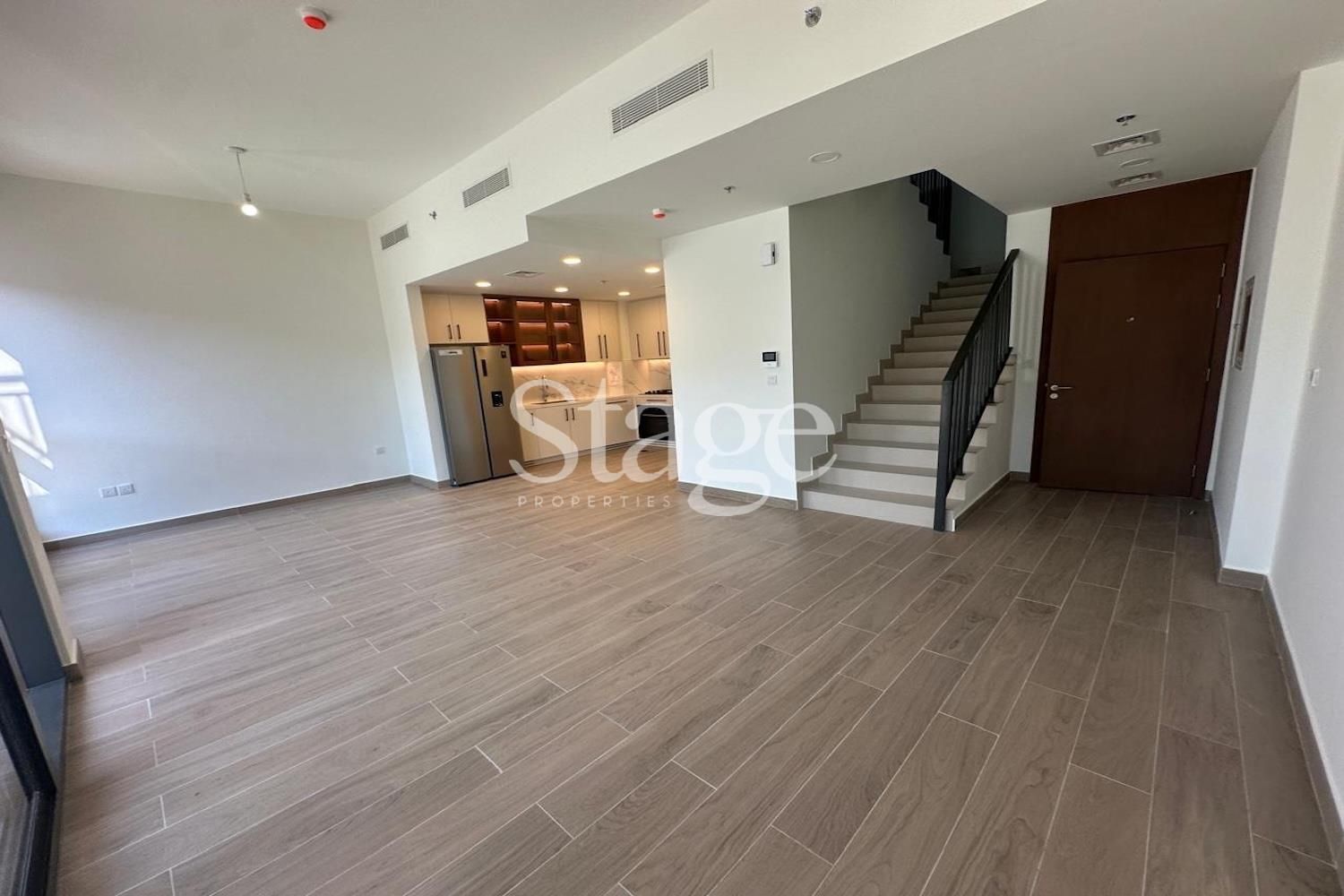 3 bedrooms Duplex for Sale in Town Square, Dubai DX8751S