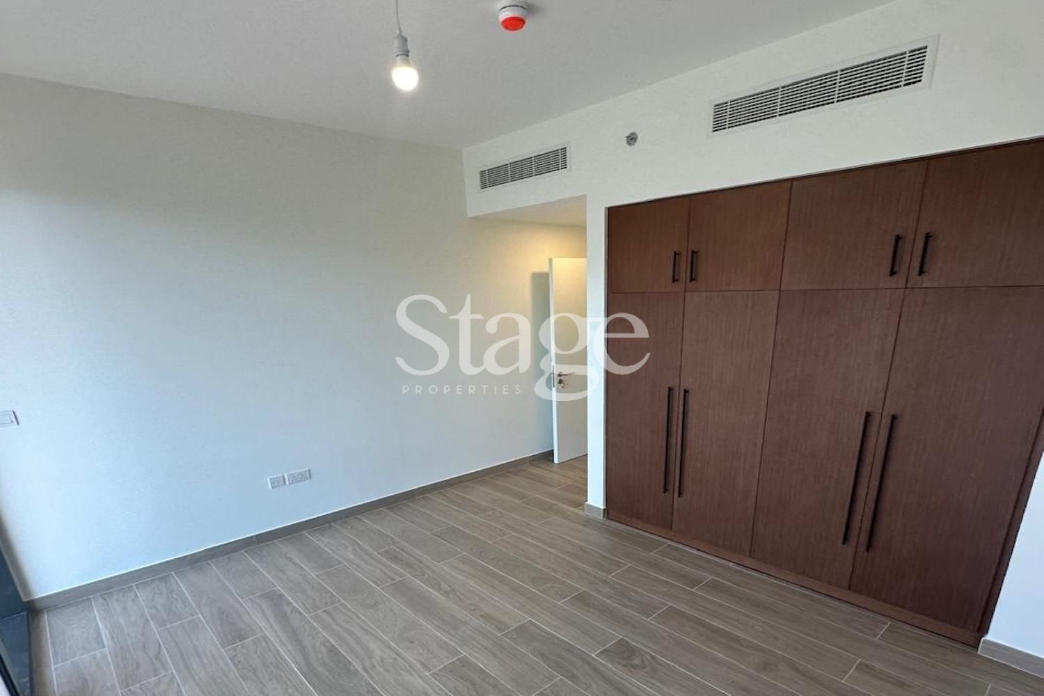 3 bedrooms Duplex for Sale in Town Square, Dubai DX8751S