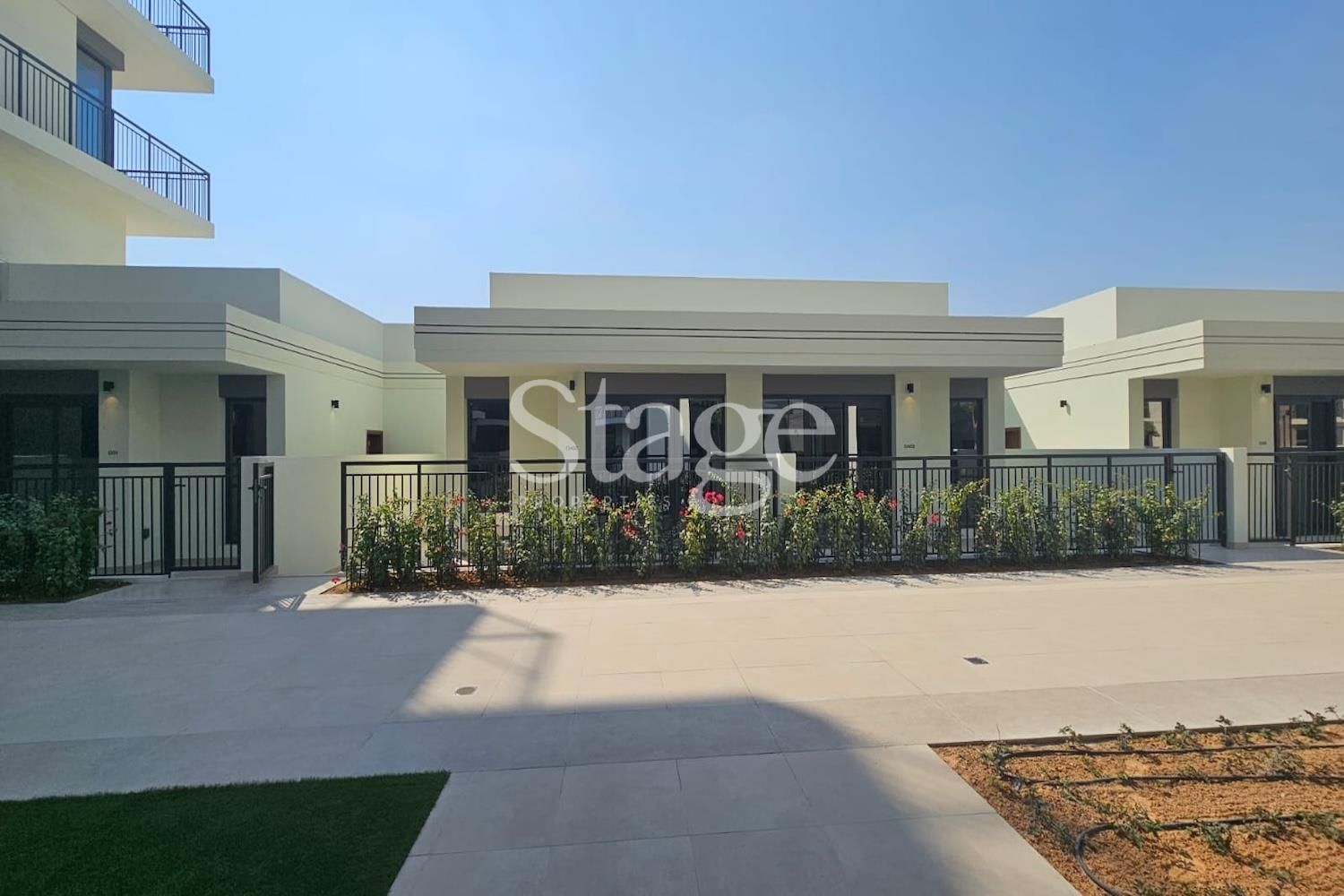 3 bedrooms Duplex for Sale in Town Square, Dubai DX8751S