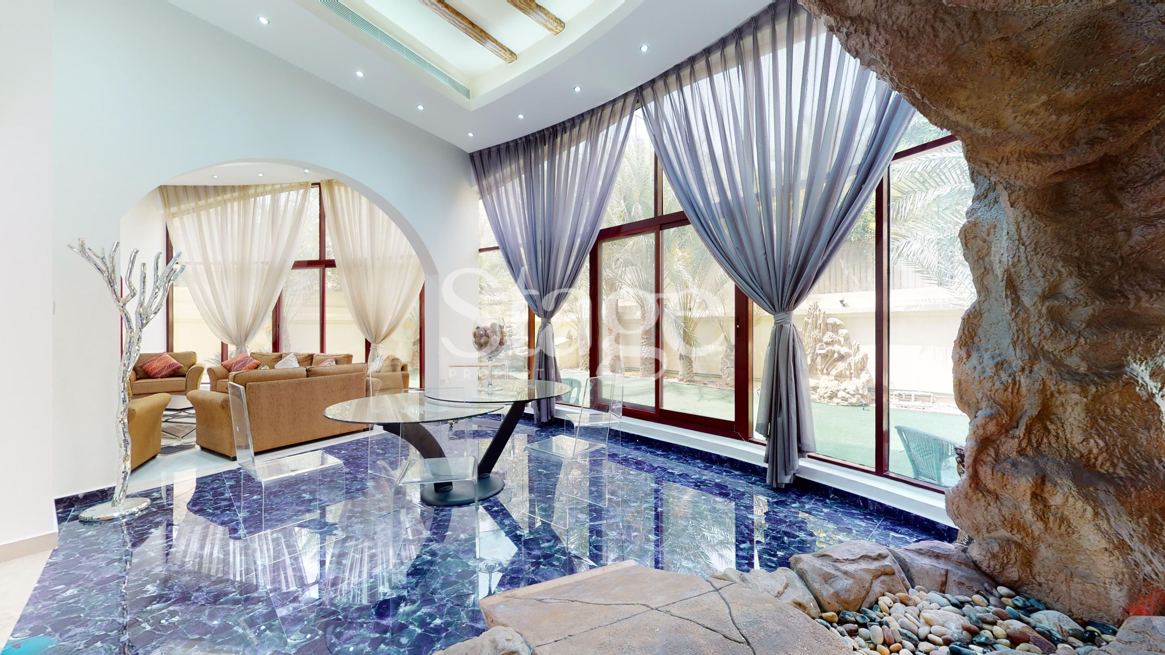 8 bedrooms common for Rent in Emirates Hills, Dubai VI7491L