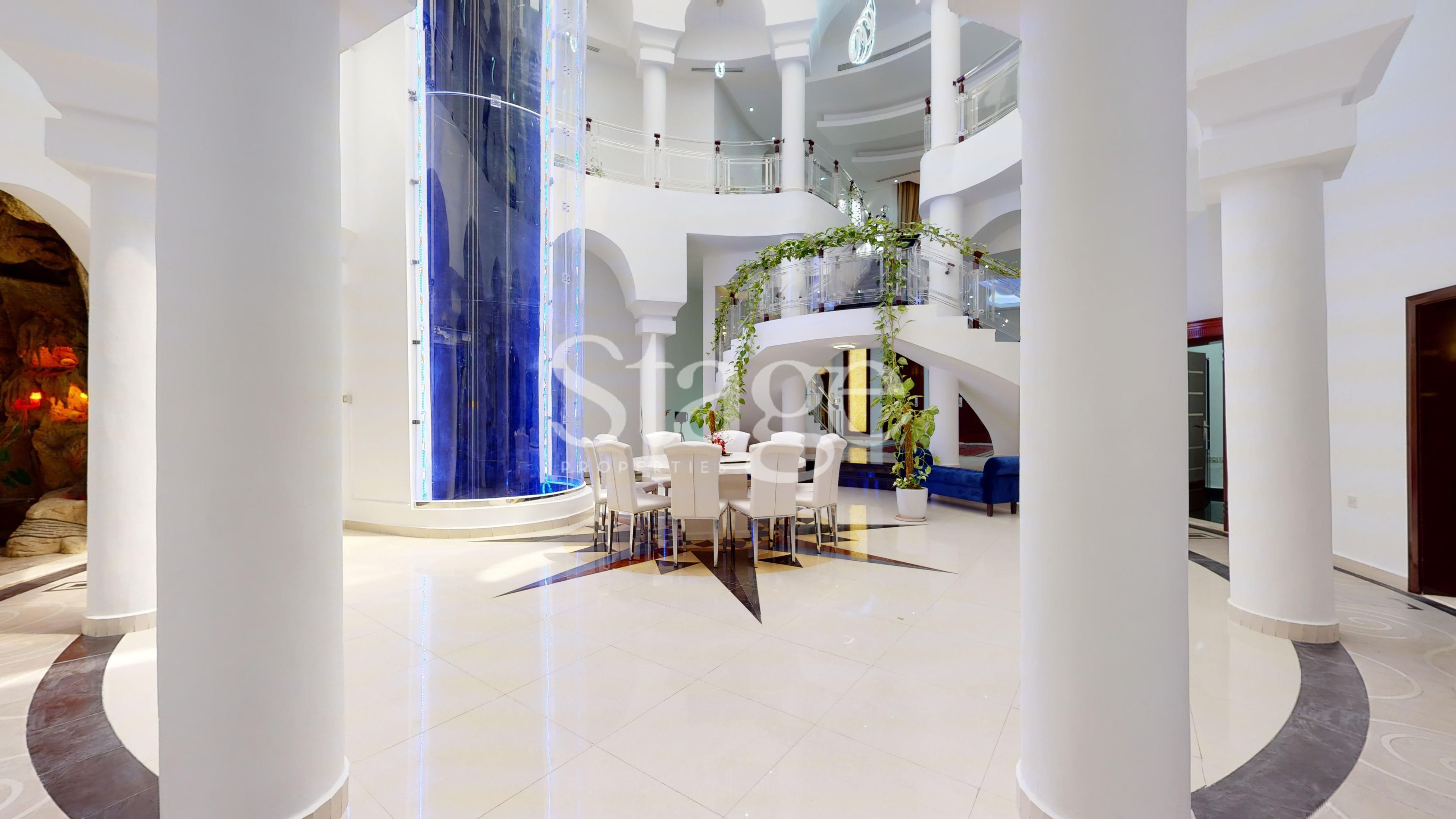 8 bedrooms common for Rent in Emirates Hills, Dubai VI7491L