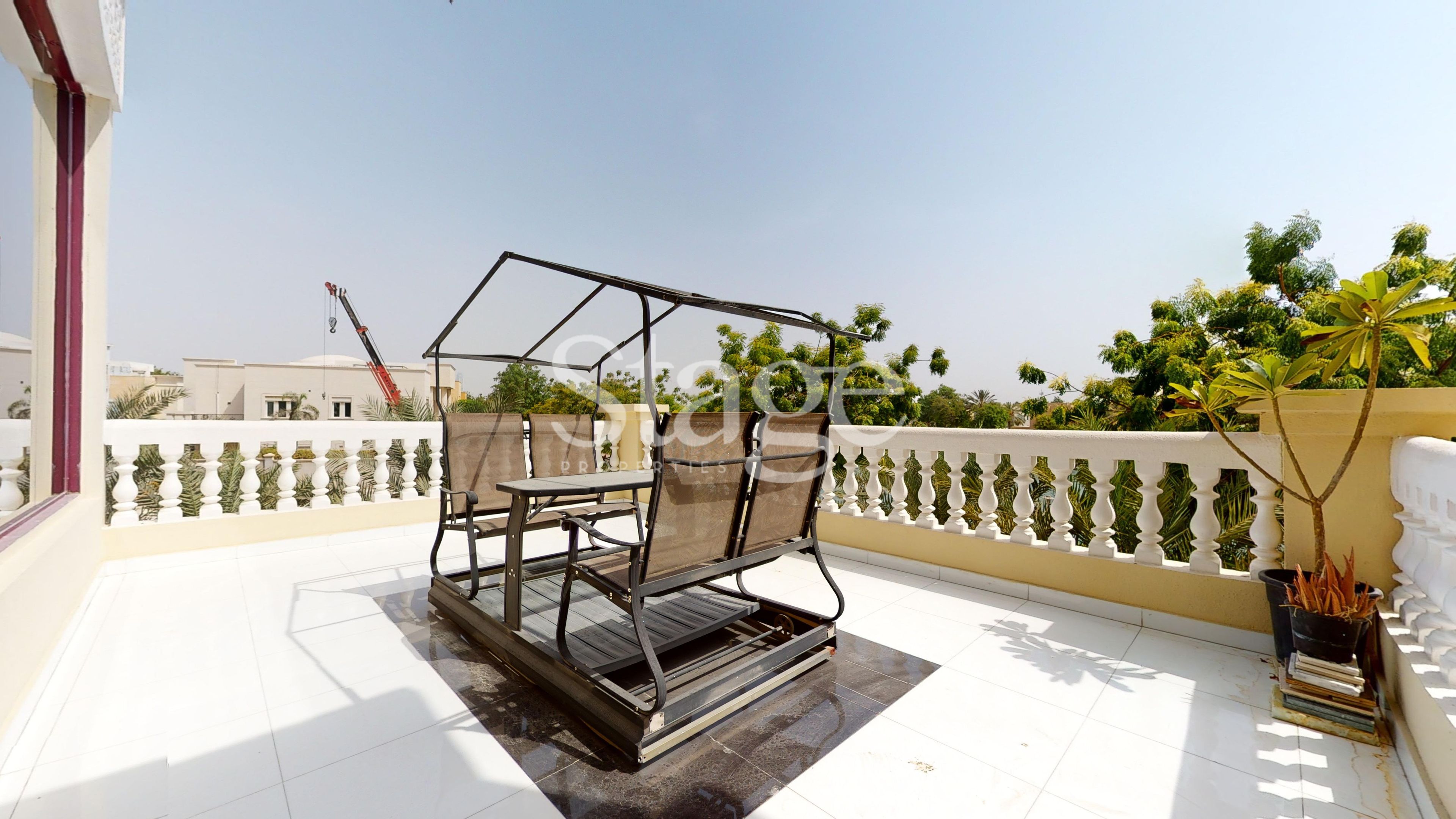 8 bedrooms common for Rent in Emirates Hills, Dubai VI7491L