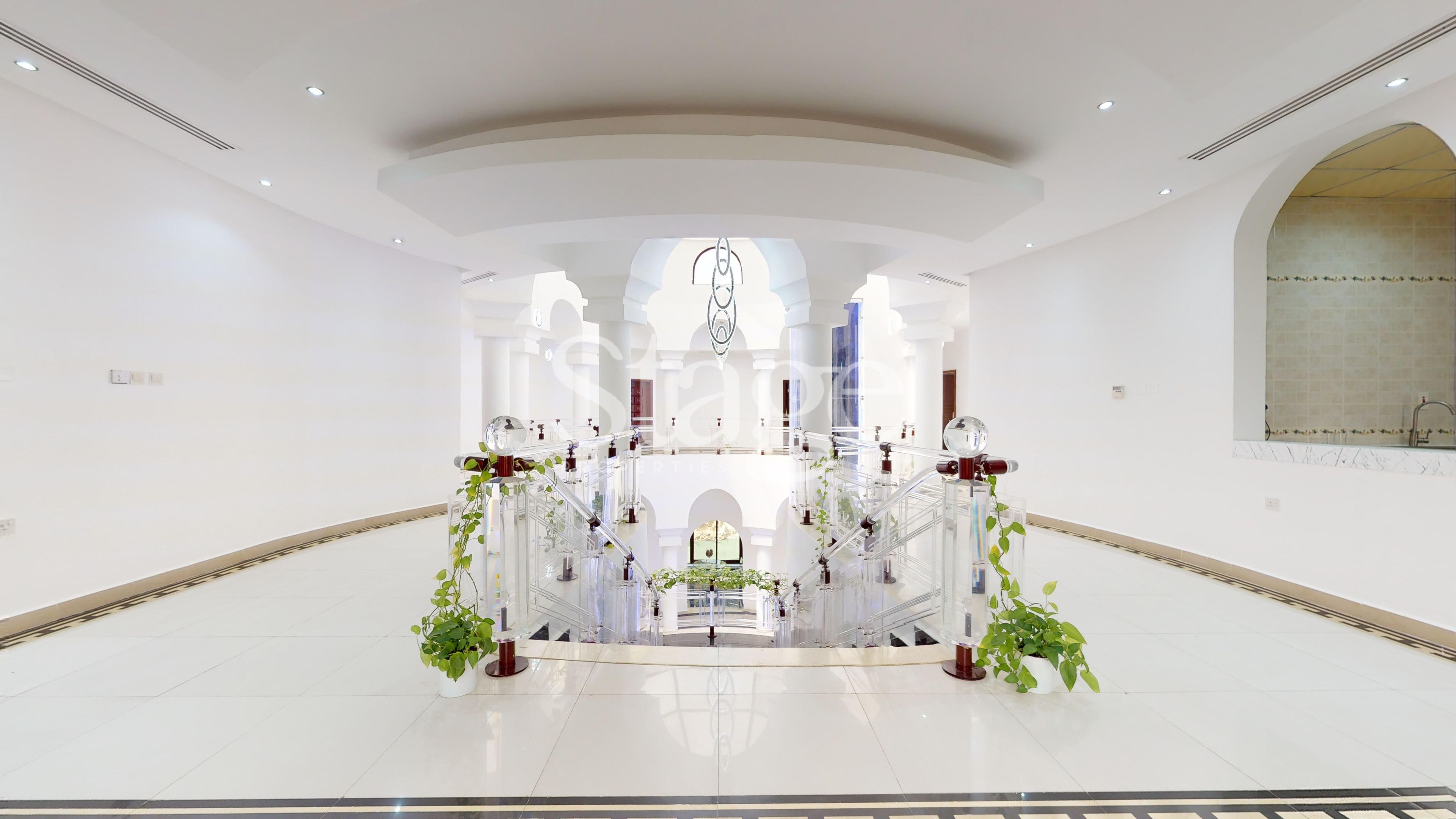 8 bedrooms common for Rent in Emirates Hills, Dubai VI7491L