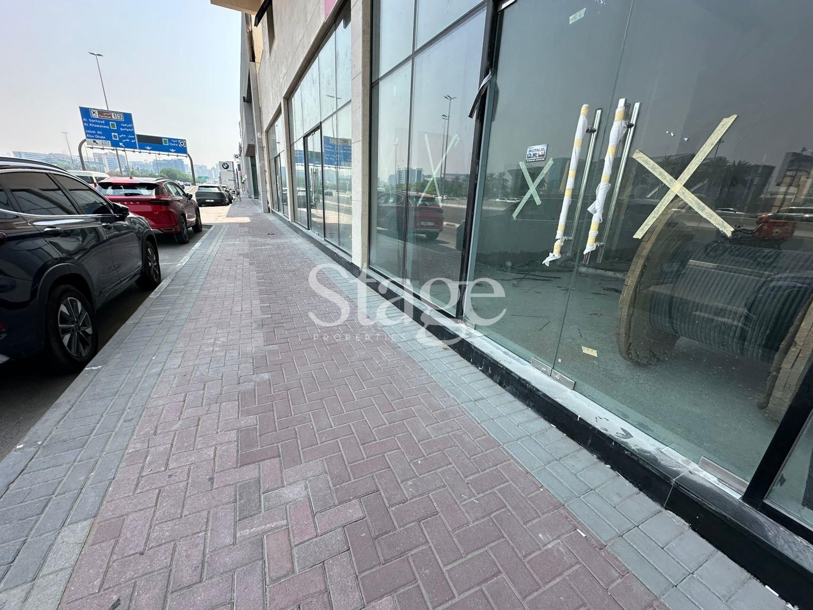 common.showroom for Rent in Deira, Dubai SR8095L