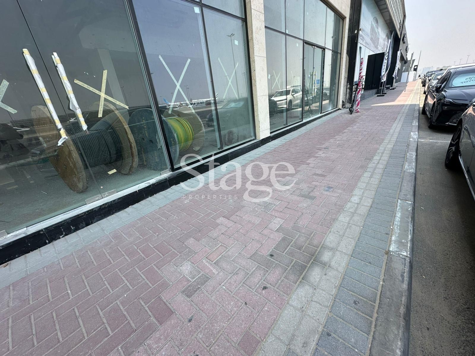 common.showroom for Rent in Deira, Dubai SR8095L