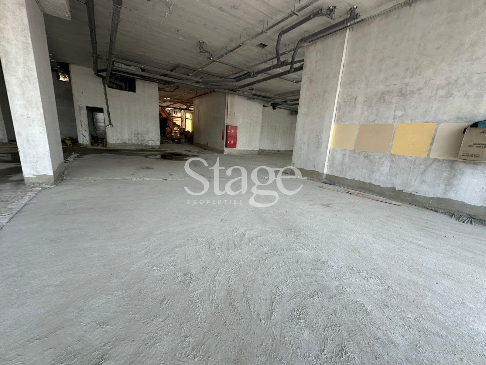 common.showroom for Rent in Deira, Dubai SR8095L