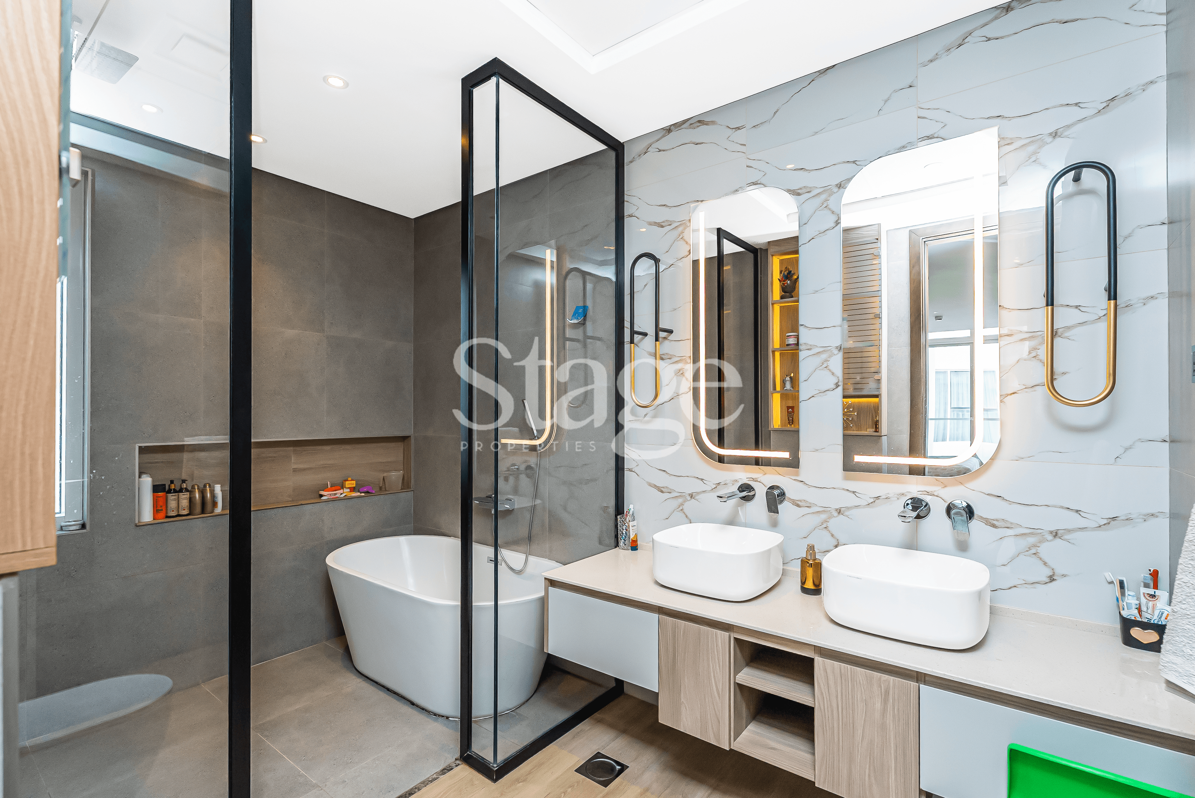 4 bedrooms Villas for Sale in Jumeirah Village Circle, Dubai VI8253S