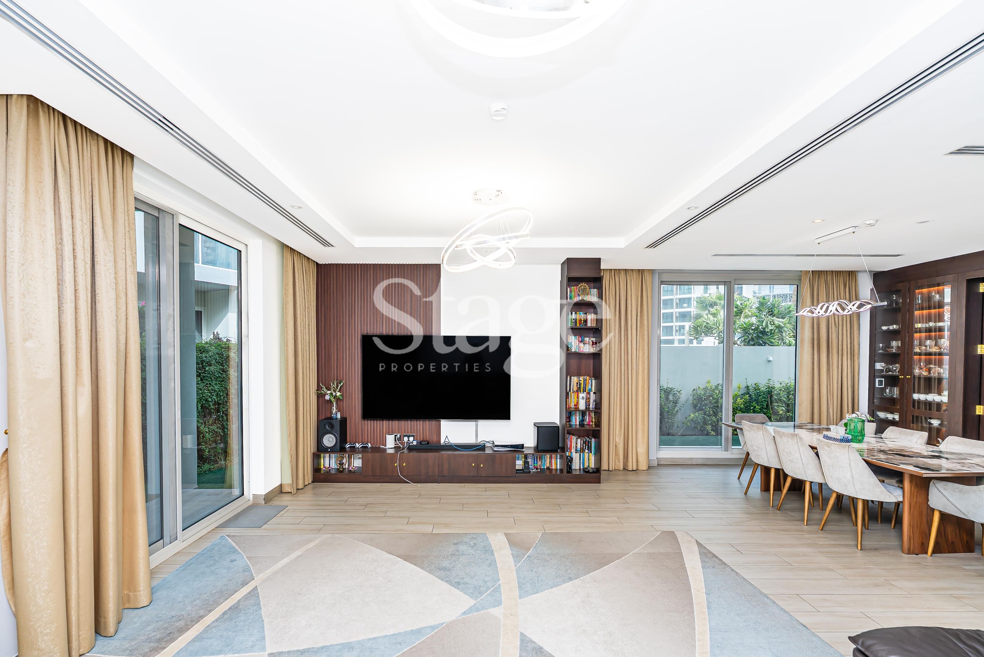 4 bedrooms Villas for Sale in Jumeirah Village Circle, Dubai VI8253S