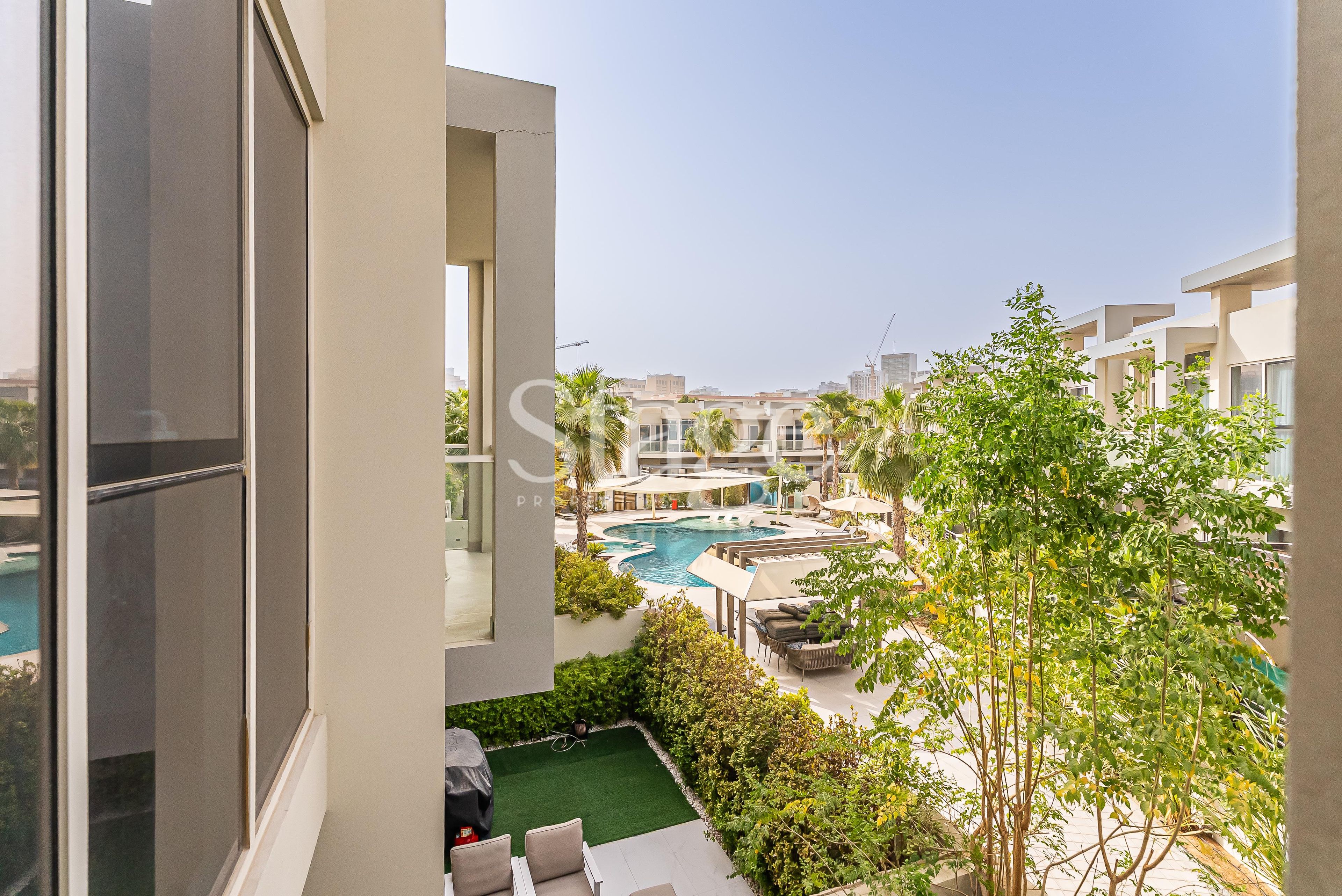 4 bedrooms Villas for Sale in Jumeirah Village Circle, Dubai VI8253S