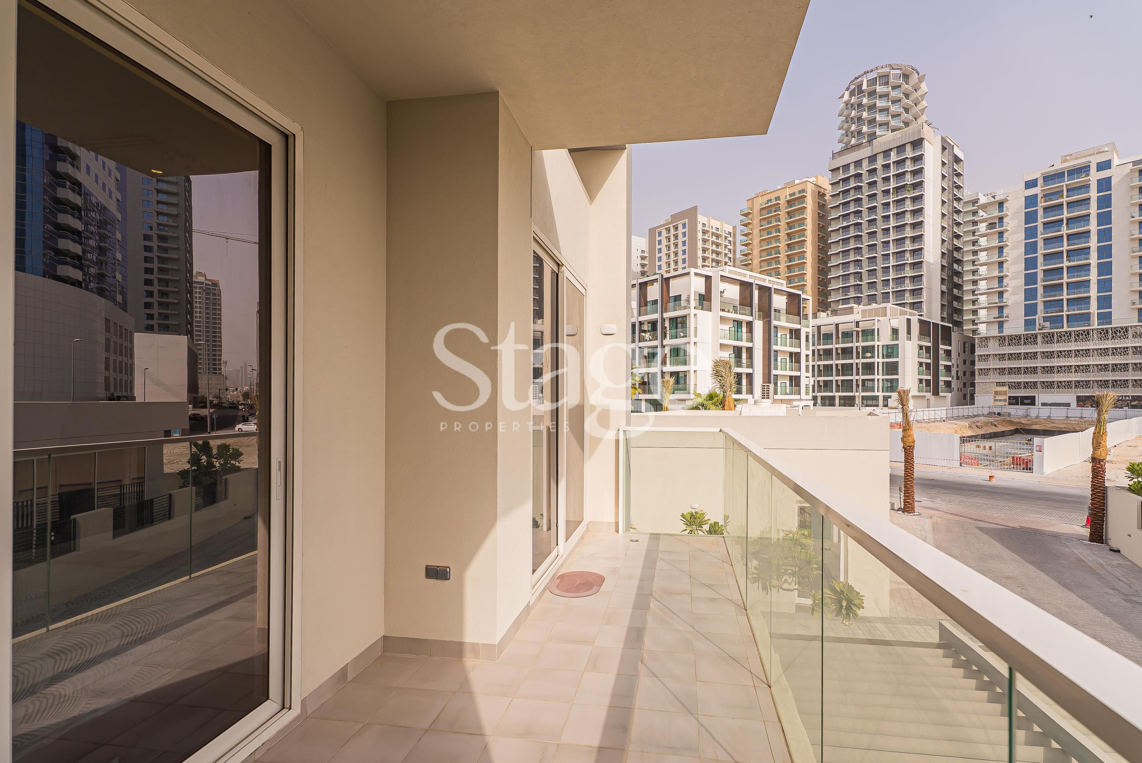 4 bedrooms Villas for Sale in Jumeirah Village Circle, Dubai VI8253S