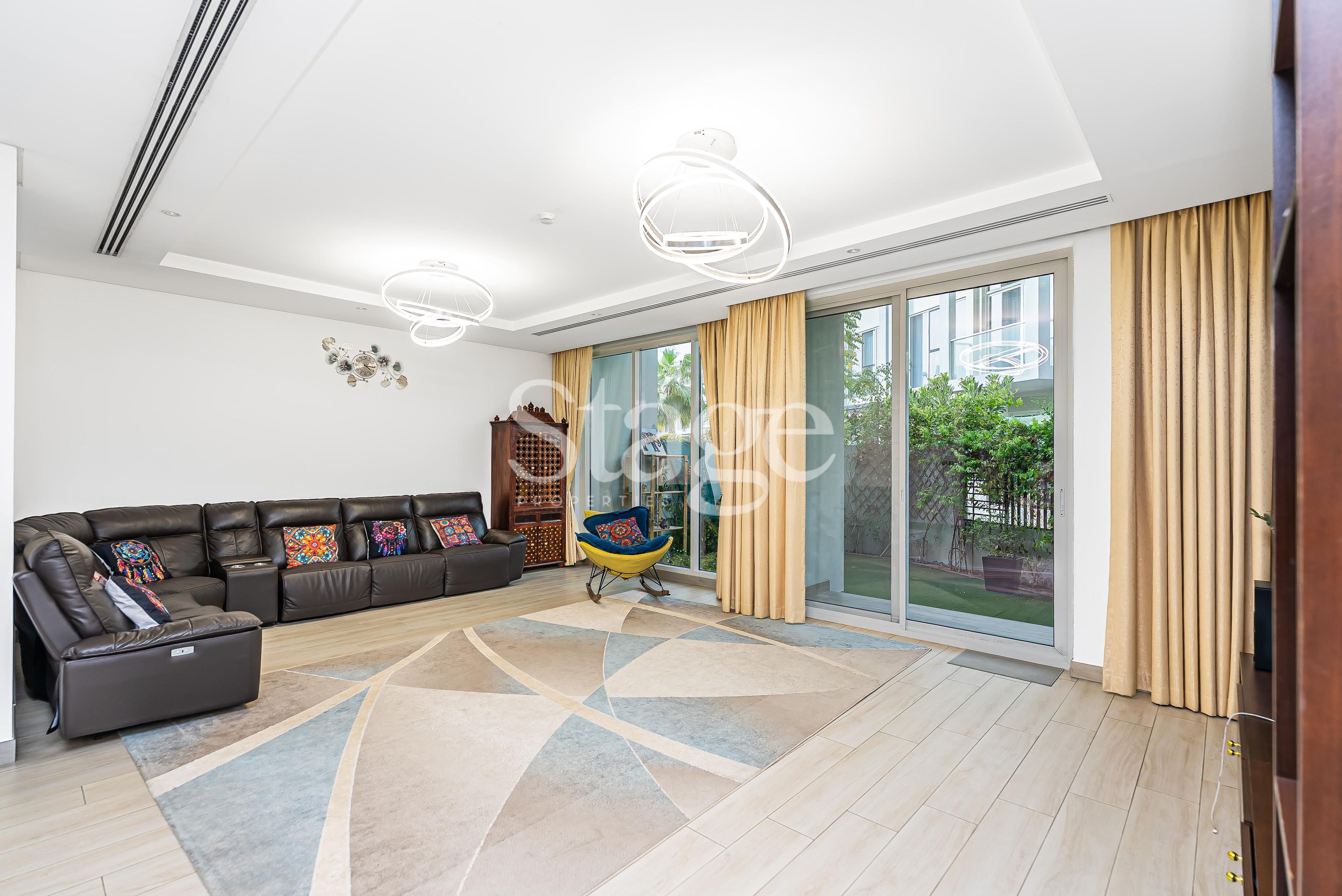 4 bedrooms Villas for Sale in Jumeirah Village Circle, Dubai VI8253S