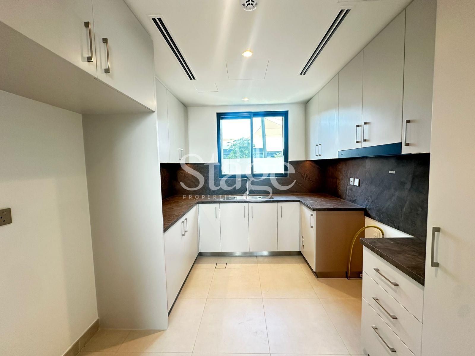 4 bedrooms Villas for Rent in Arabian Ranches 3, Dubai VI8785L