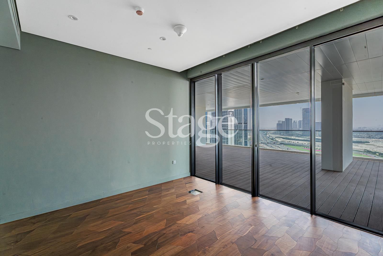 4 bedrooms Penthouse for Sale in Business Bay, Dubai PH9139S