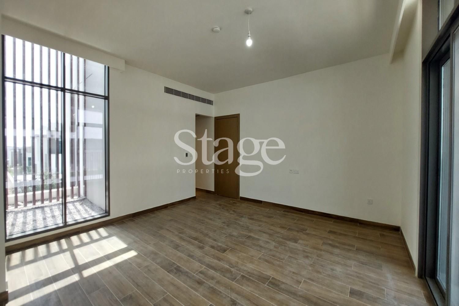 4 bedrooms Villas for Rent in Al Furjan, Dubai VI9201L