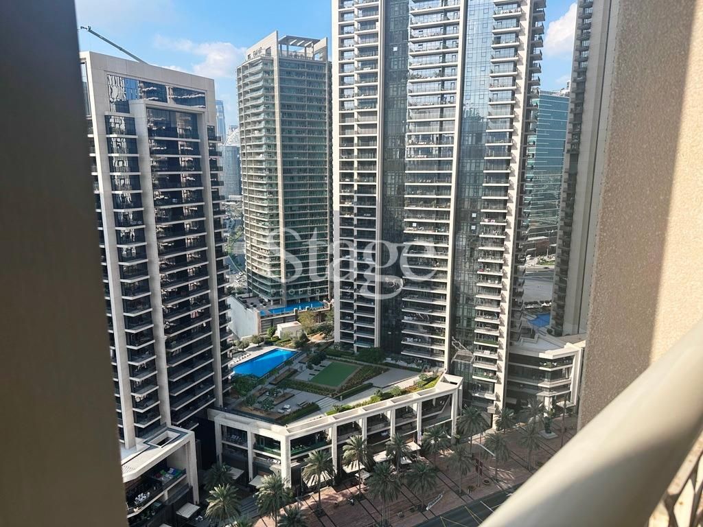 ستوديو للإيجار في Downtown Dubai، Dubai AP7748L