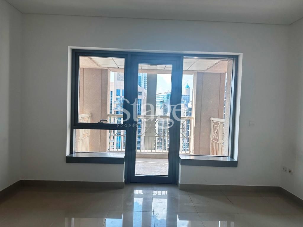 ستوديو للإيجار في Downtown Dubai، Dubai AP7748L
