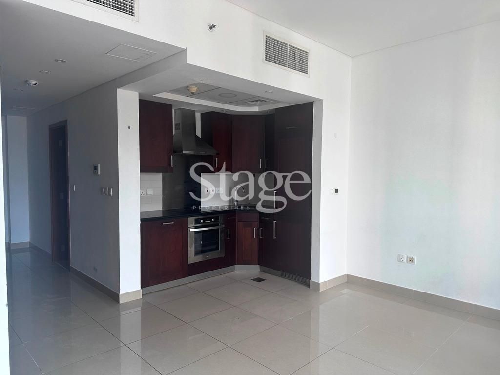 ستوديو للإيجار في Downtown Dubai، Dubai AP7748L