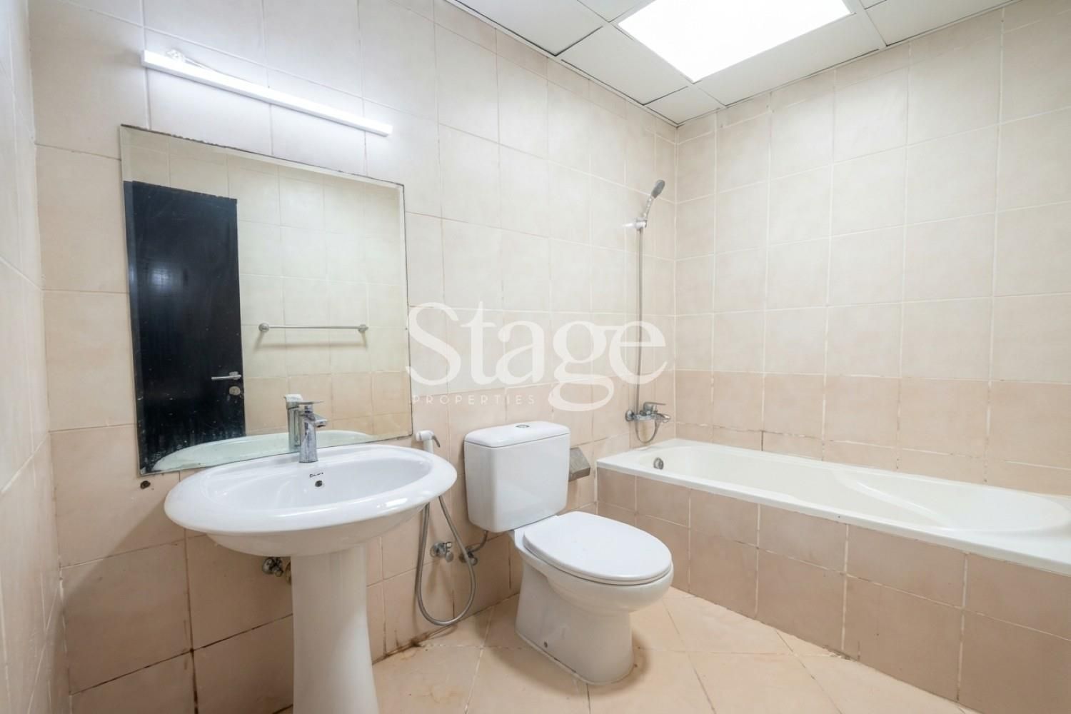 2 bedrooms apartment for Rent in Dubai Marina, Dubai AP10129L