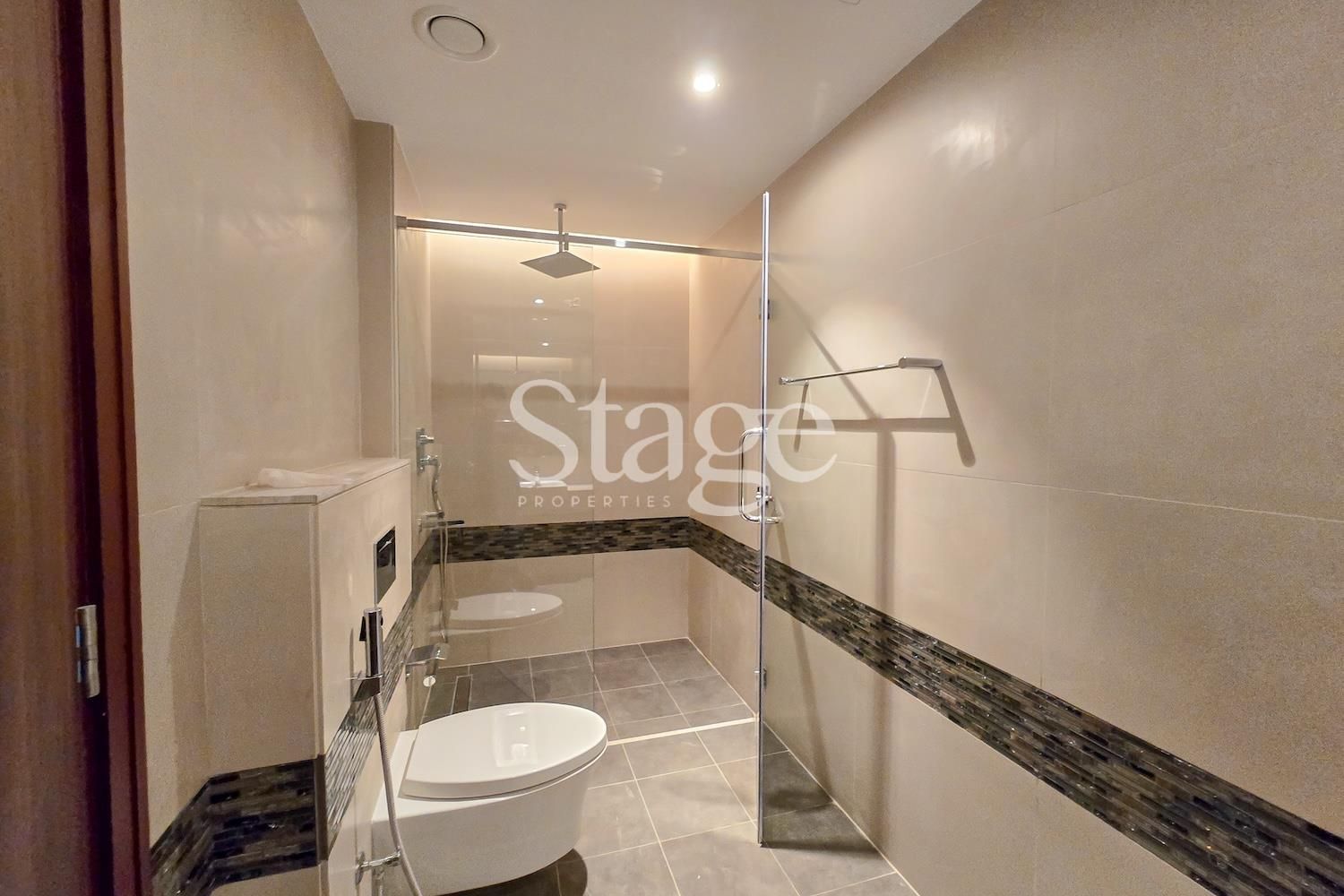 2 bedrooms apartment for Sale in Downtown Dubai, Dubai AP8471S