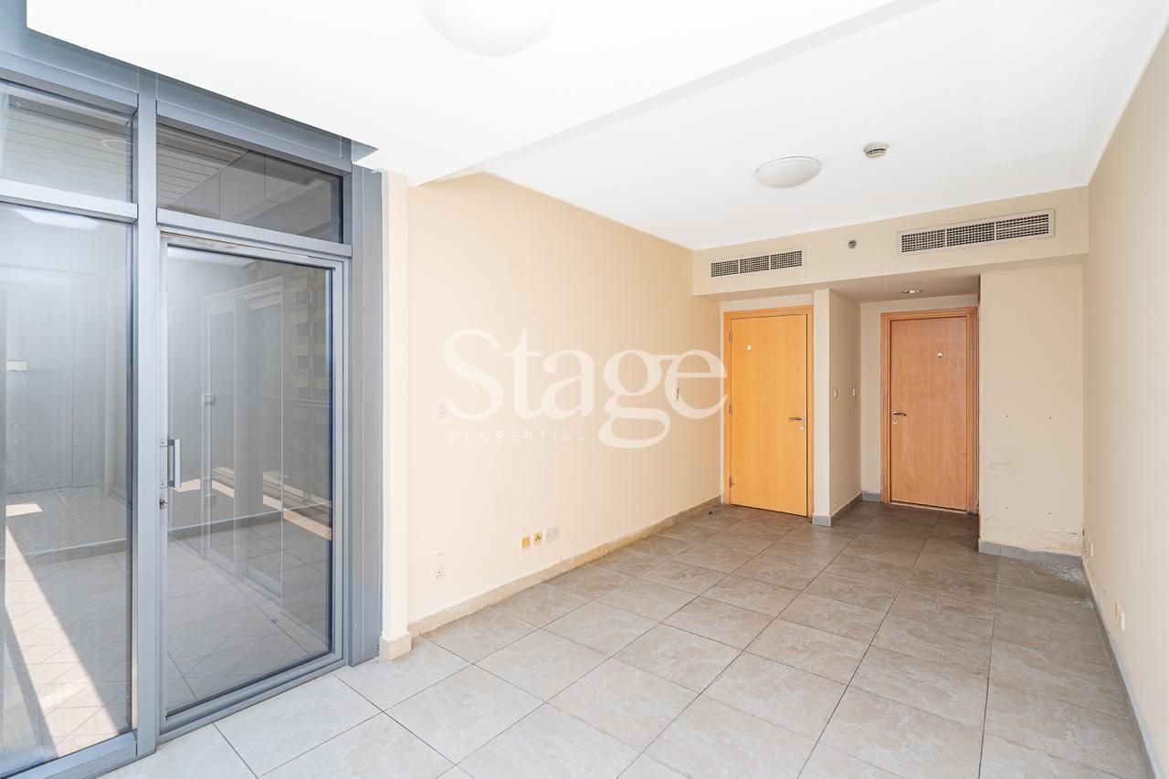 2 bedrooms apartment for Sale in Jumeirah Lake Towers, Dubai AP8448S