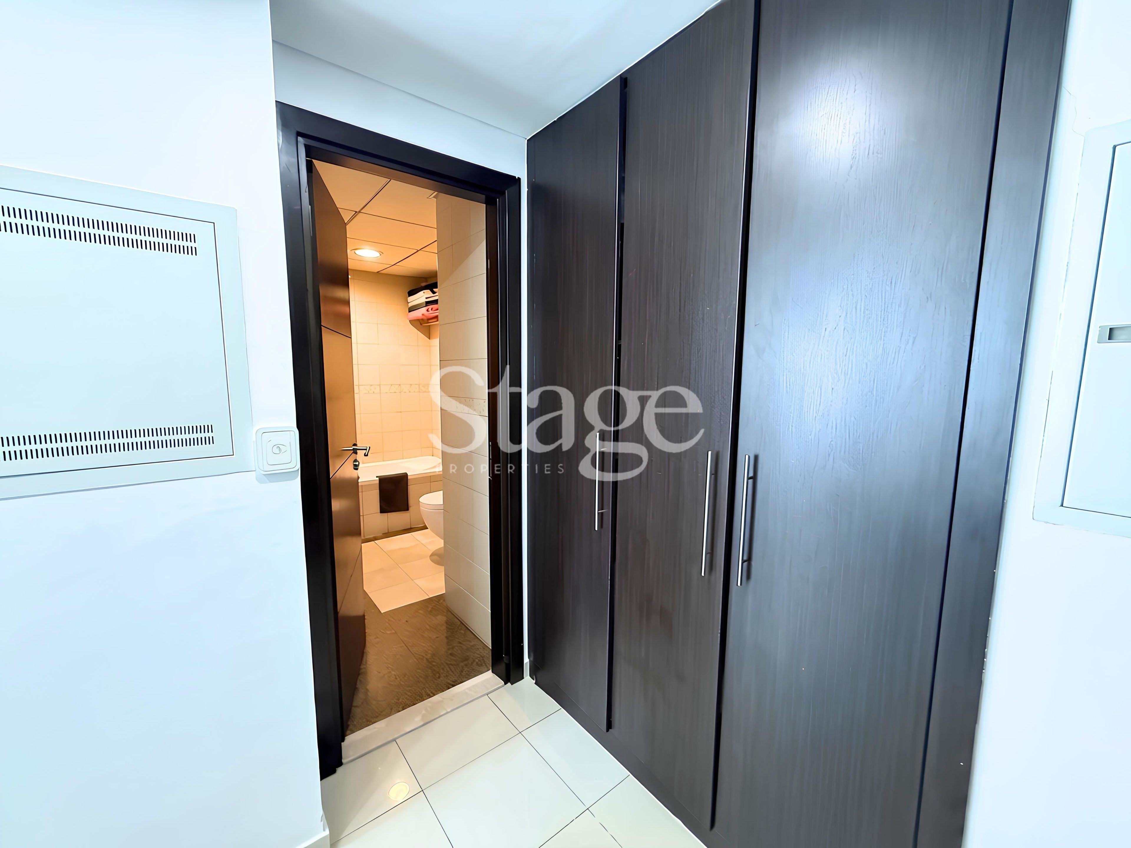 Studio for Rent in Dubai Marina, Dubai AP9809L