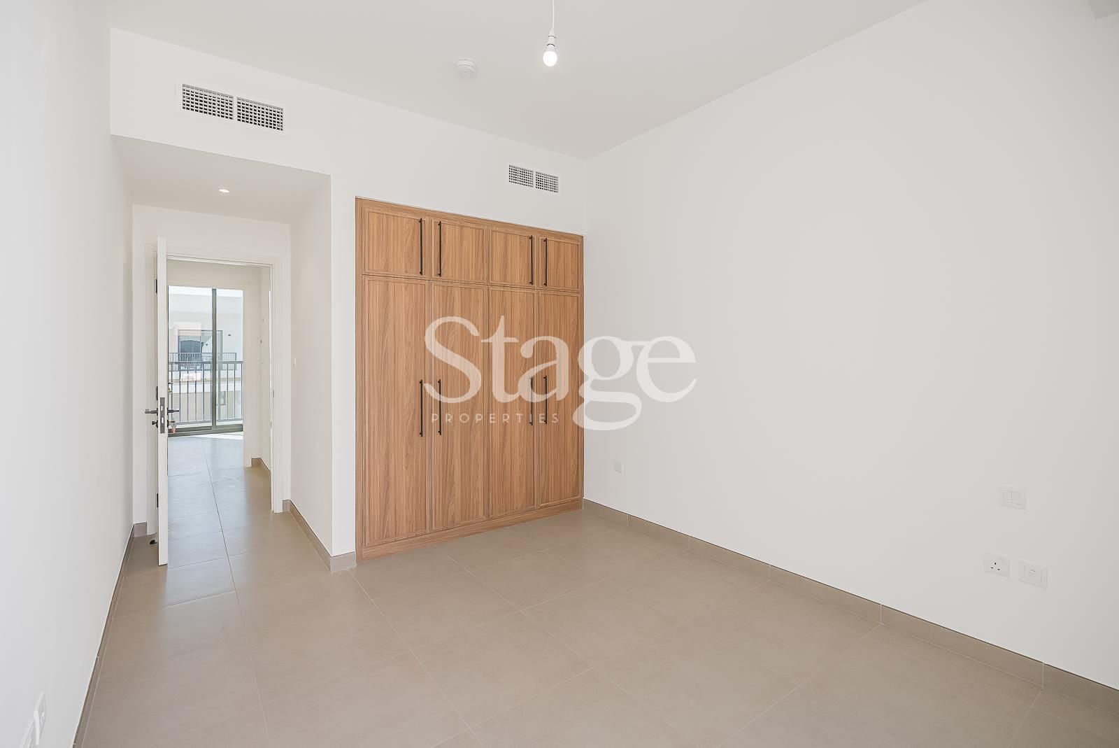 3 bedrooms Townhouse for Rent in Town Square, Dubai TH8143L