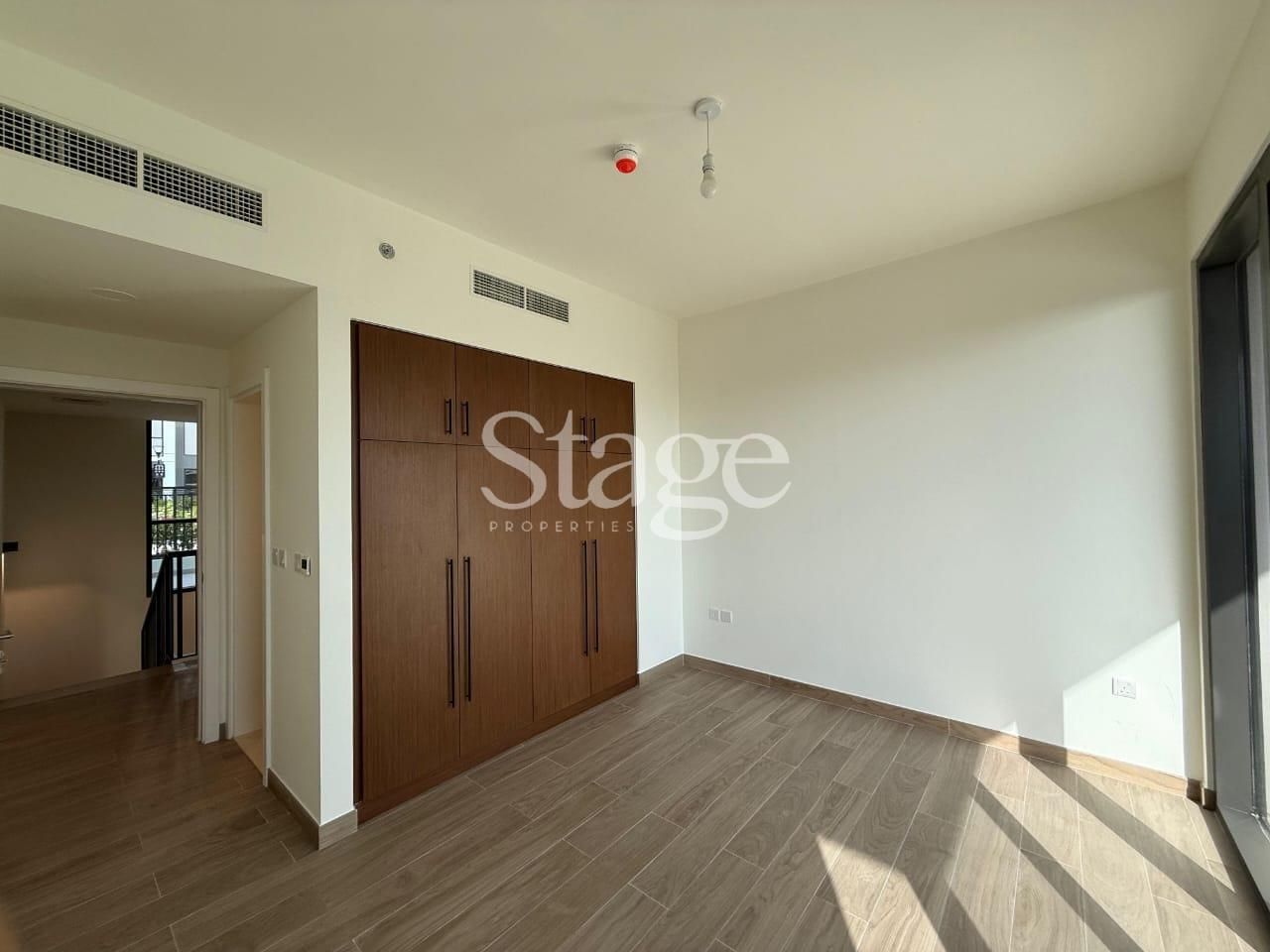2 bedrooms Duplex for Rent in Business Bay, Dubai DX8891L