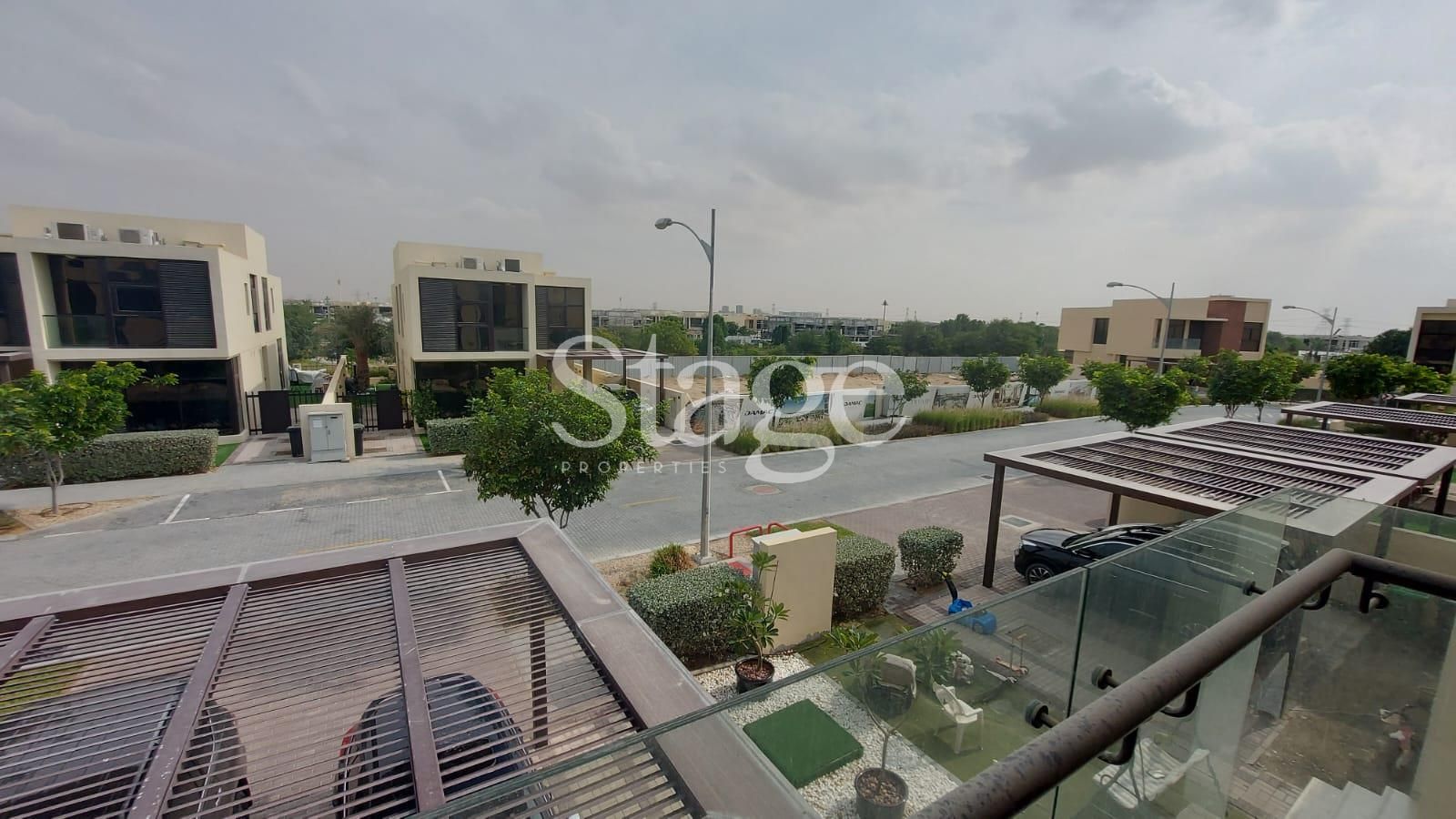 3 bedrooms Villas for Rent in DAMAC Hills, Dubai VI8864L