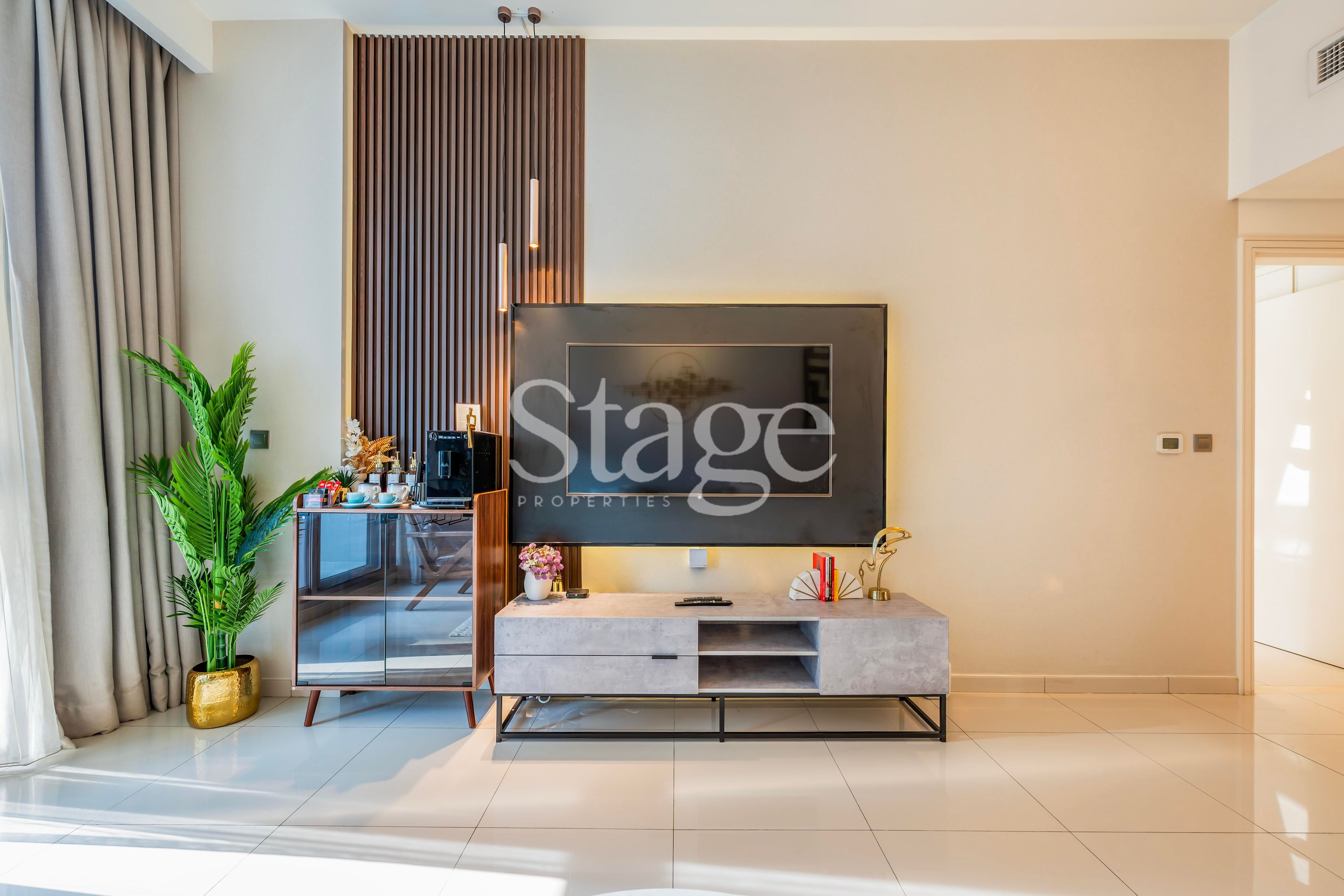 1 bedroom apartment for Rent in Business Bay, Dubai AP8865L