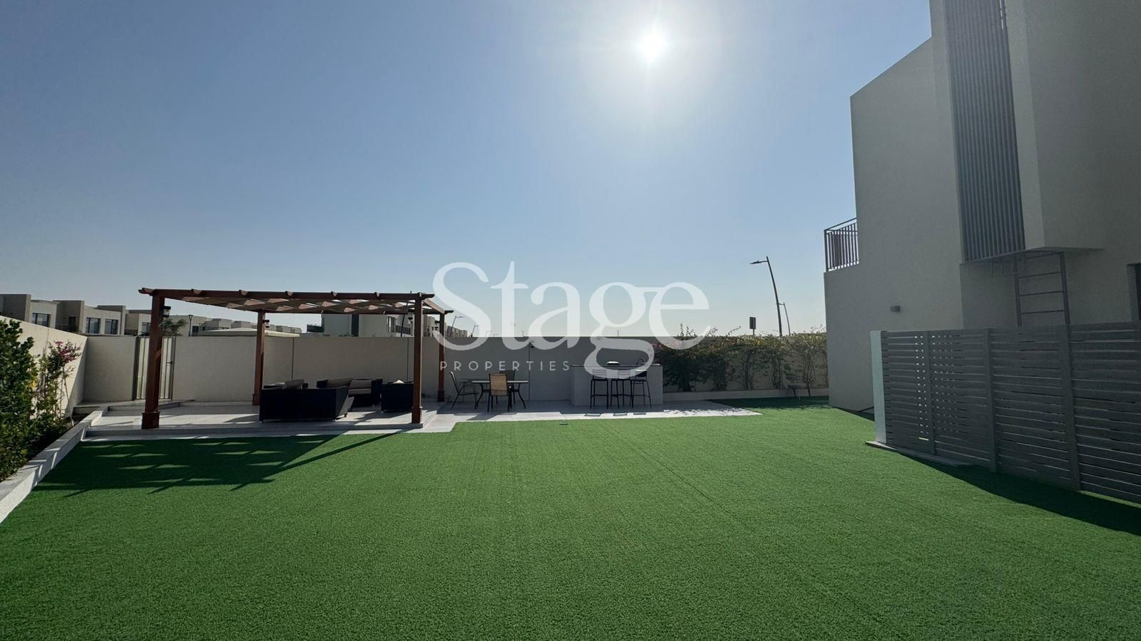 4 bedrooms Townhouse for Rent in Dubai South (Dubai World Central), Dubai TH8259L