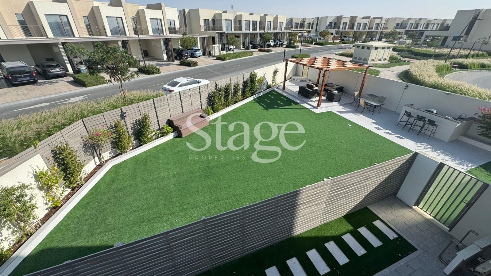 4 bedrooms Townhouse for Rent in Dubai South (Dubai World Central), Dubai TH8259L
