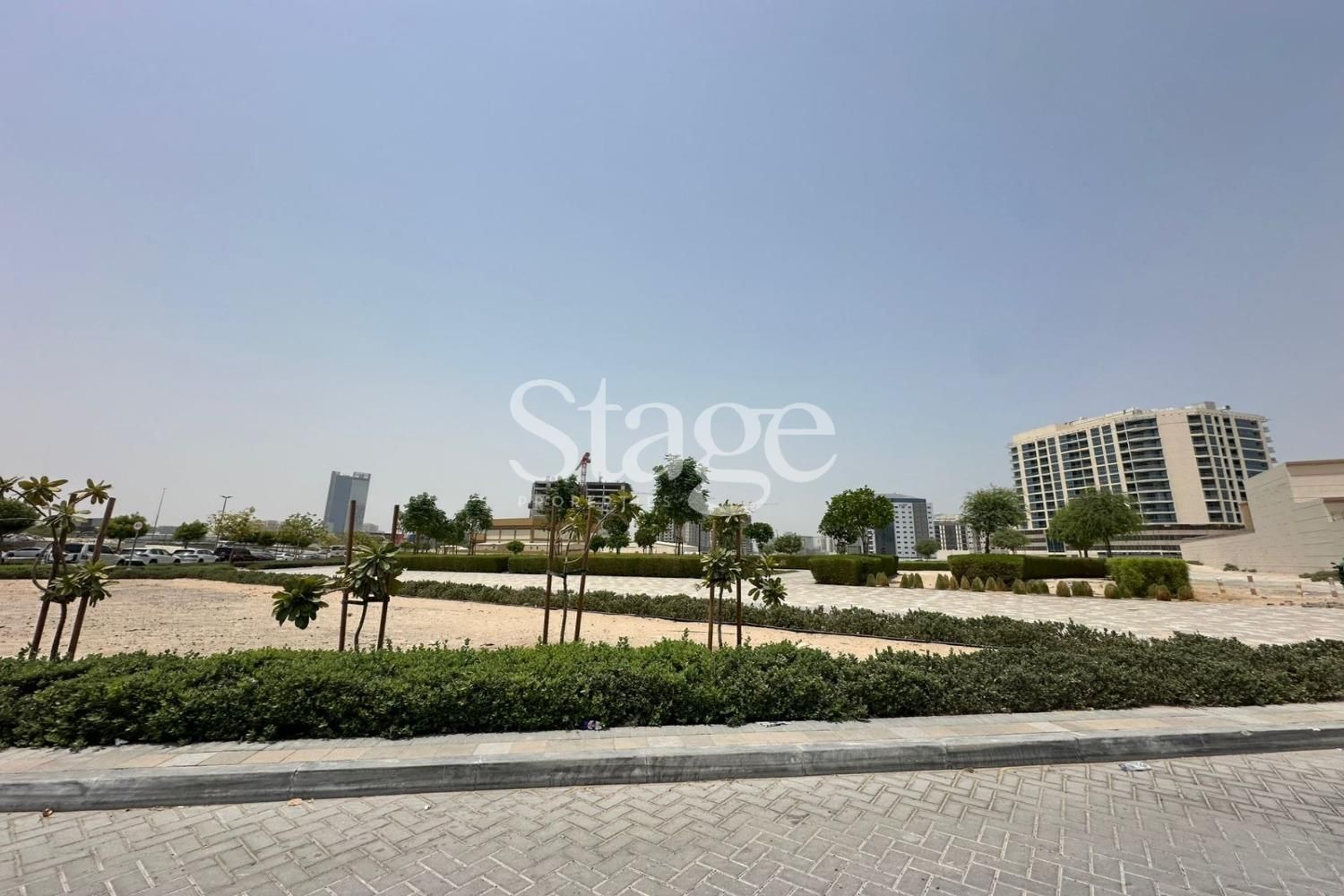 Retail for Sale in Arjan, Dubai RE8198S