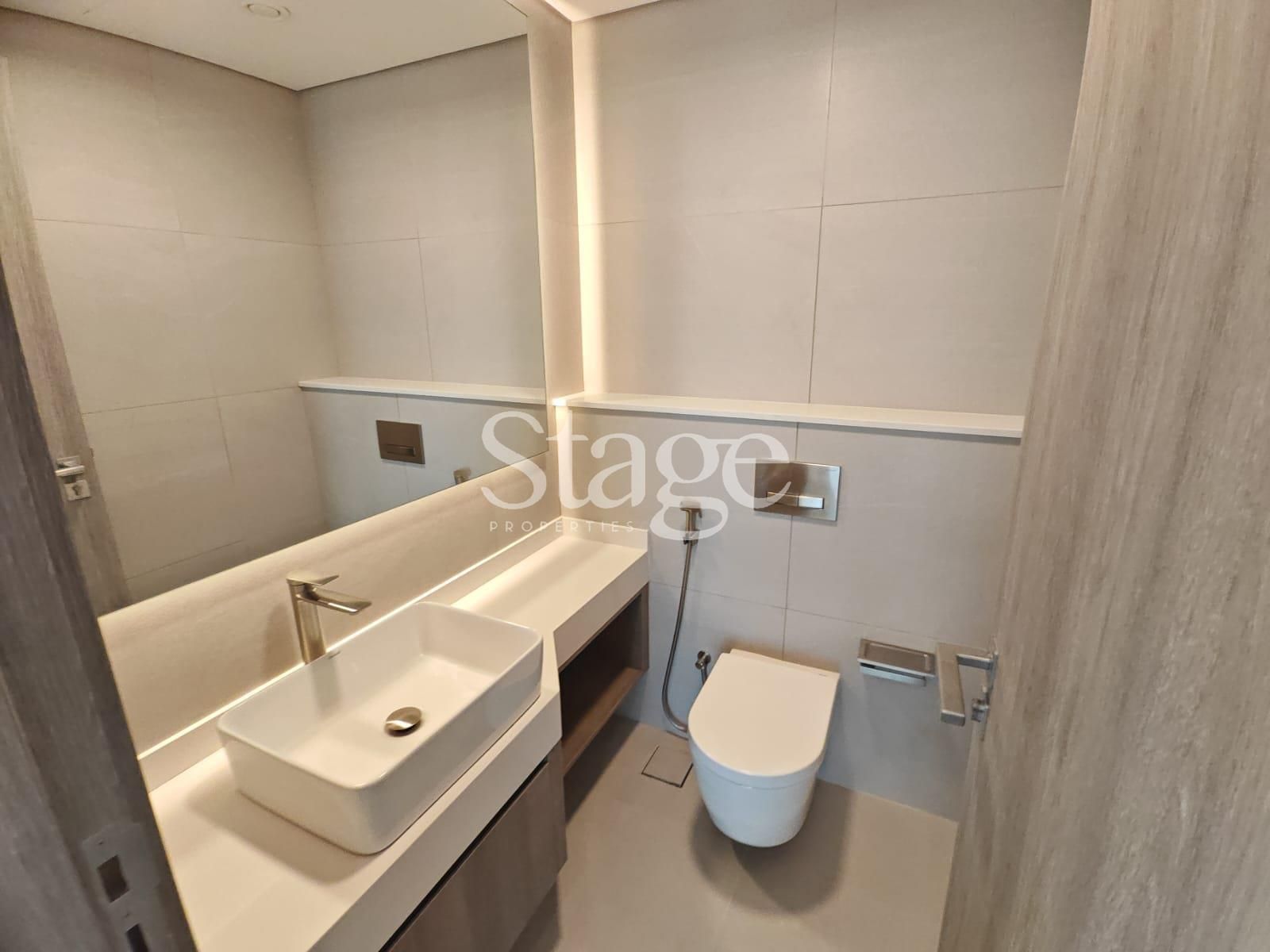 1 bedroom apartment for Sale in Business Bay, Dubai AP10035S