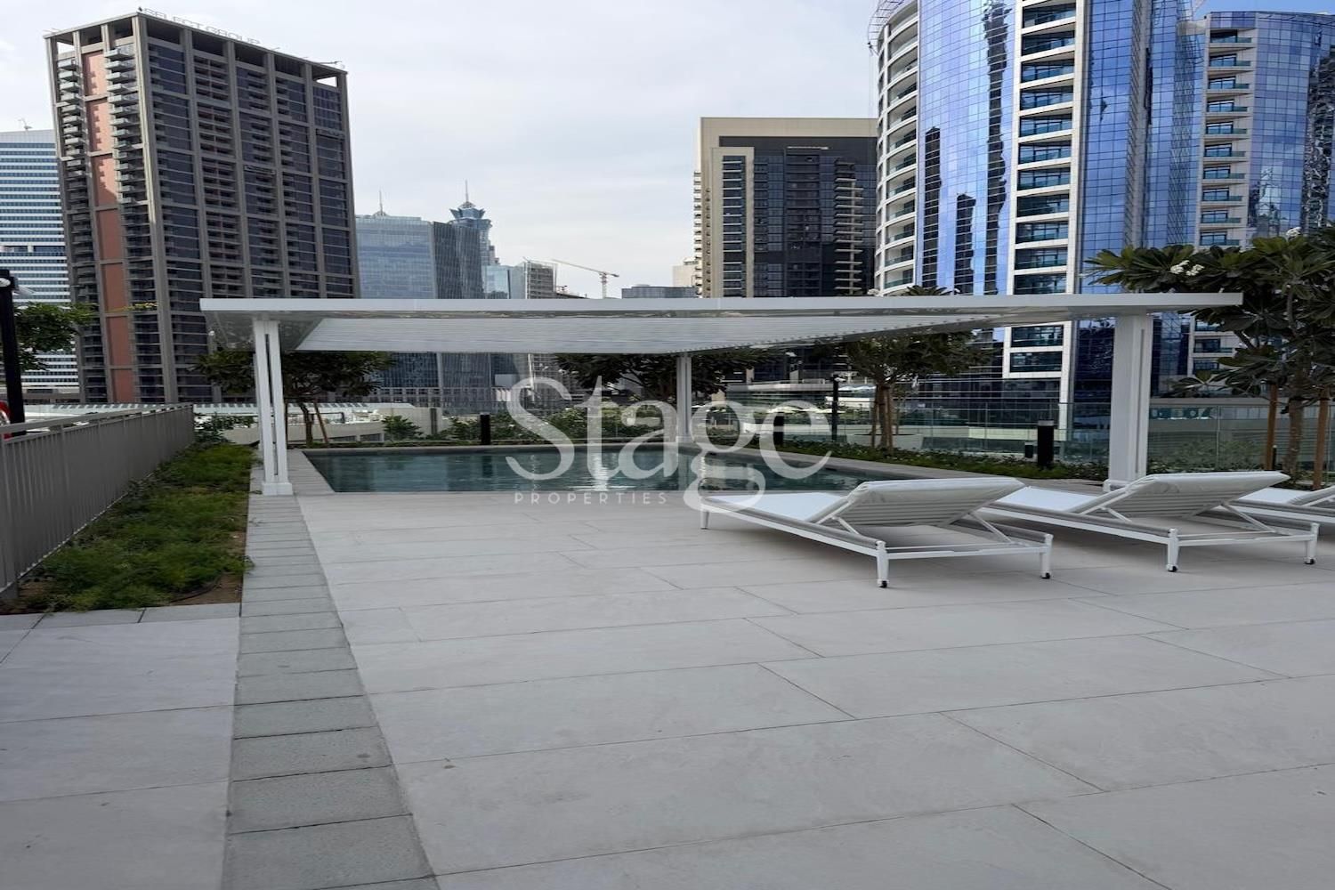 1 bedroom apartment for Rent in Business Bay, Dubai AP9280L