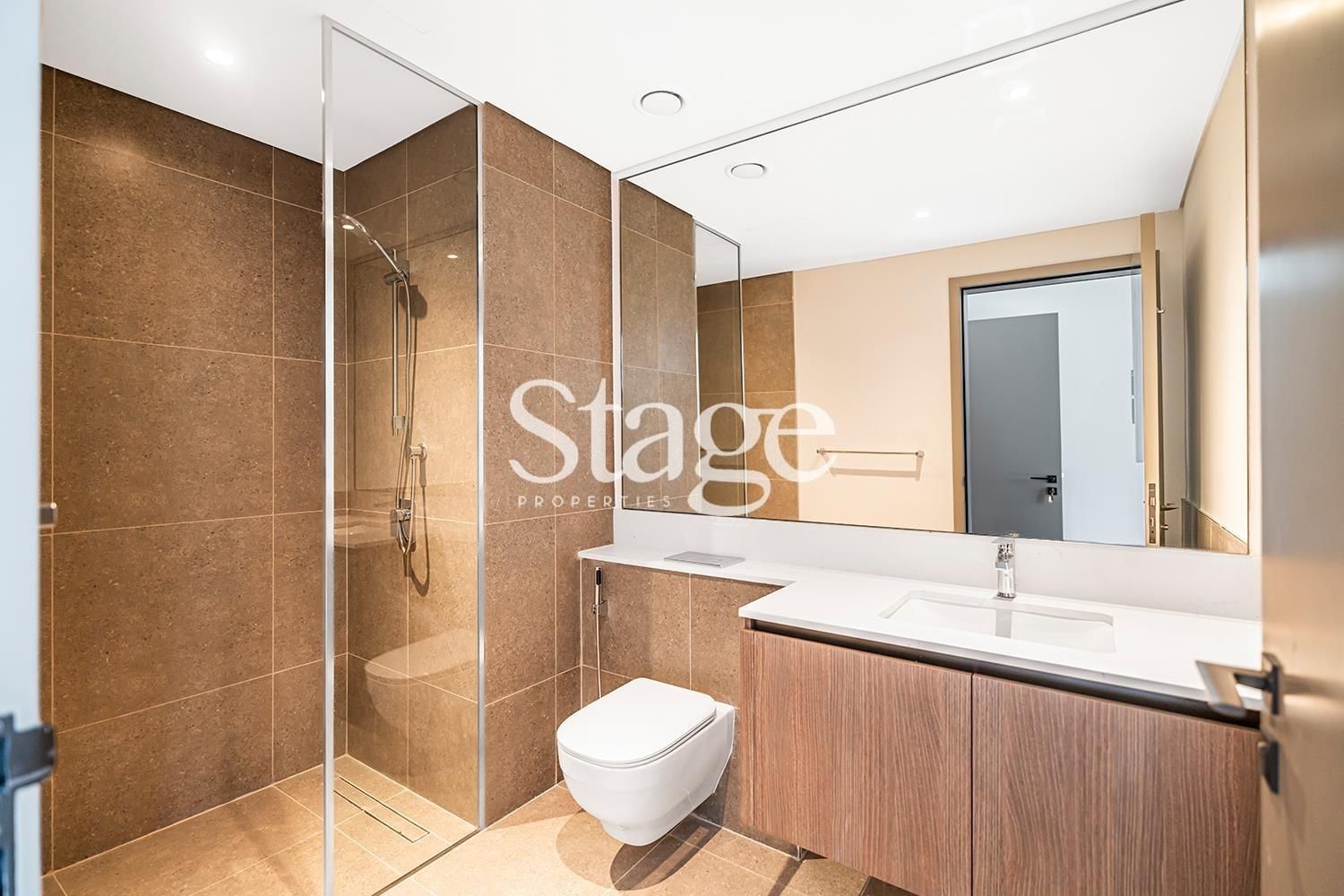 5 bedrooms common for Rent in Tilal Al Ghaf, Dubai VI8584L