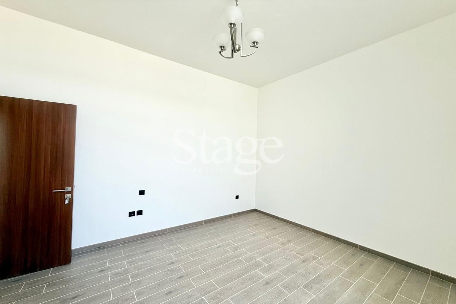 4 bedrooms Townhouse for Rent in Mohammed Bin Rashid City, Dubai TH9937L