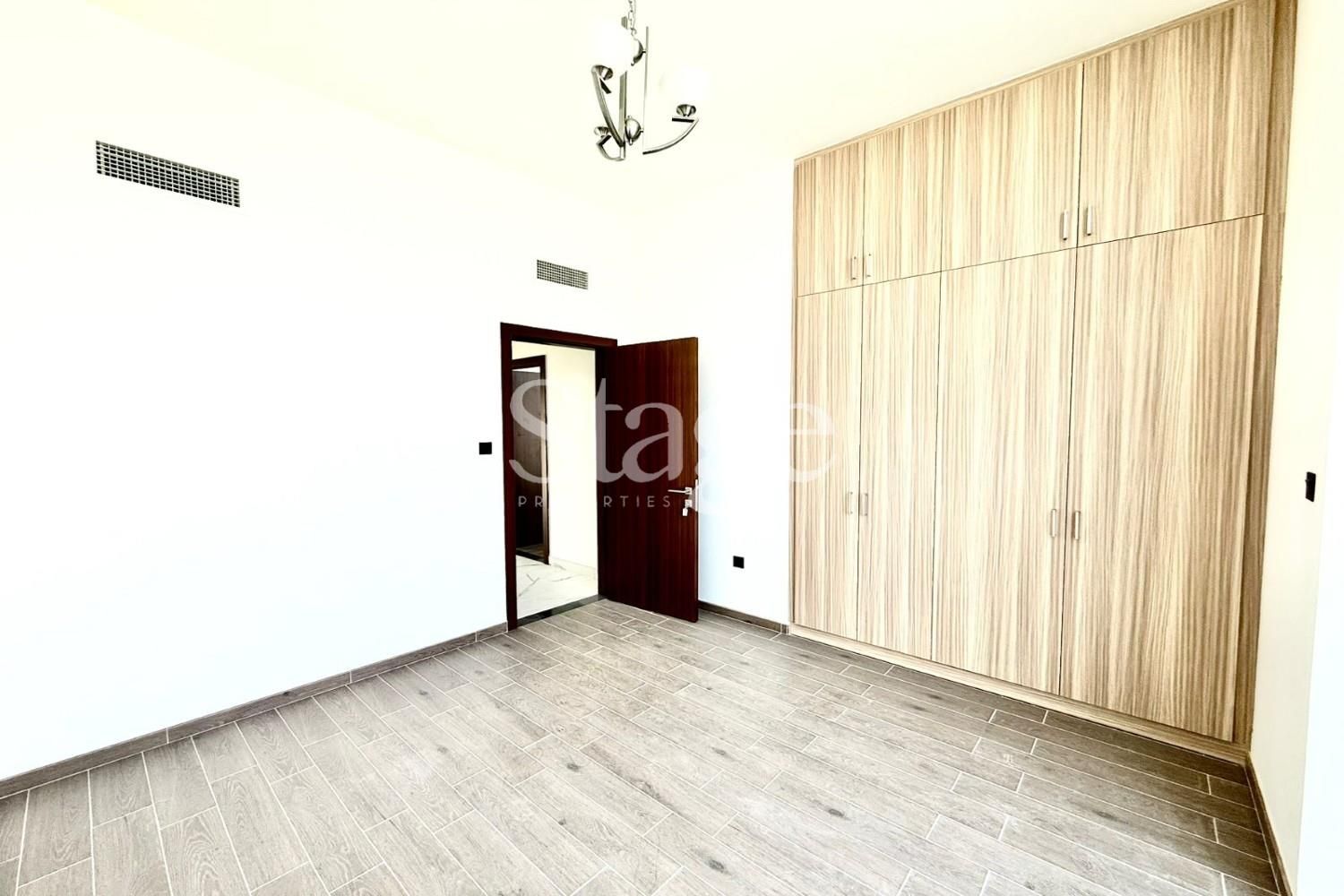4 bedrooms Townhouse for Rent in Mohammed Bin Rashid City, Dubai TH9937L