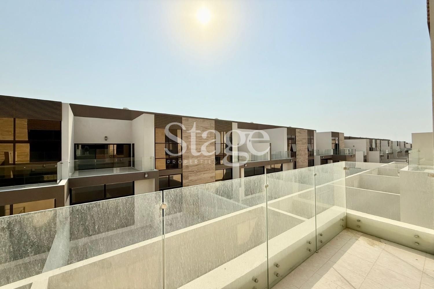 4 bedrooms Townhouse for Rent in Mohammed Bin Rashid City, Dubai TH9937L